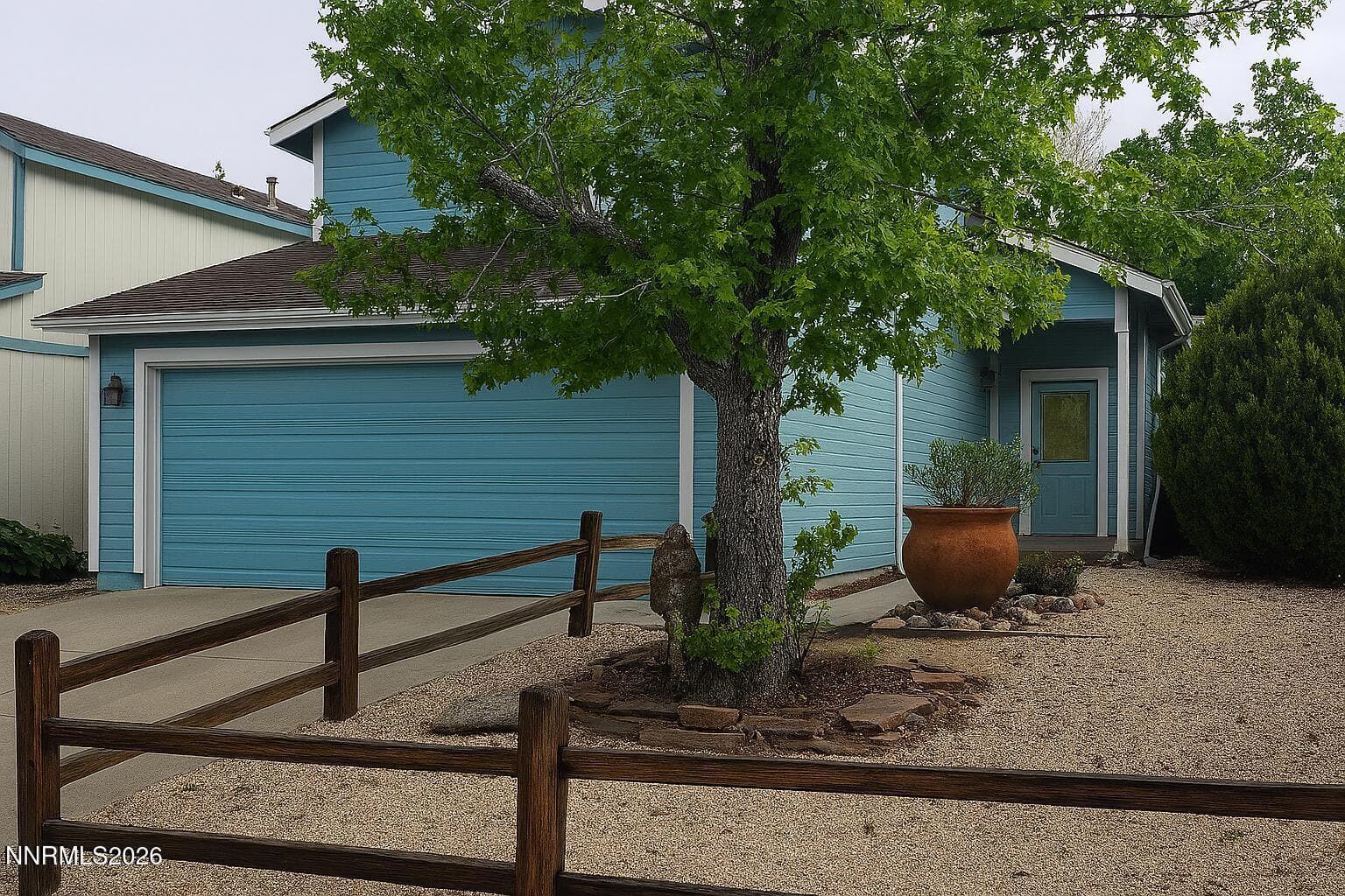 3174 Myles Dr — photo 1