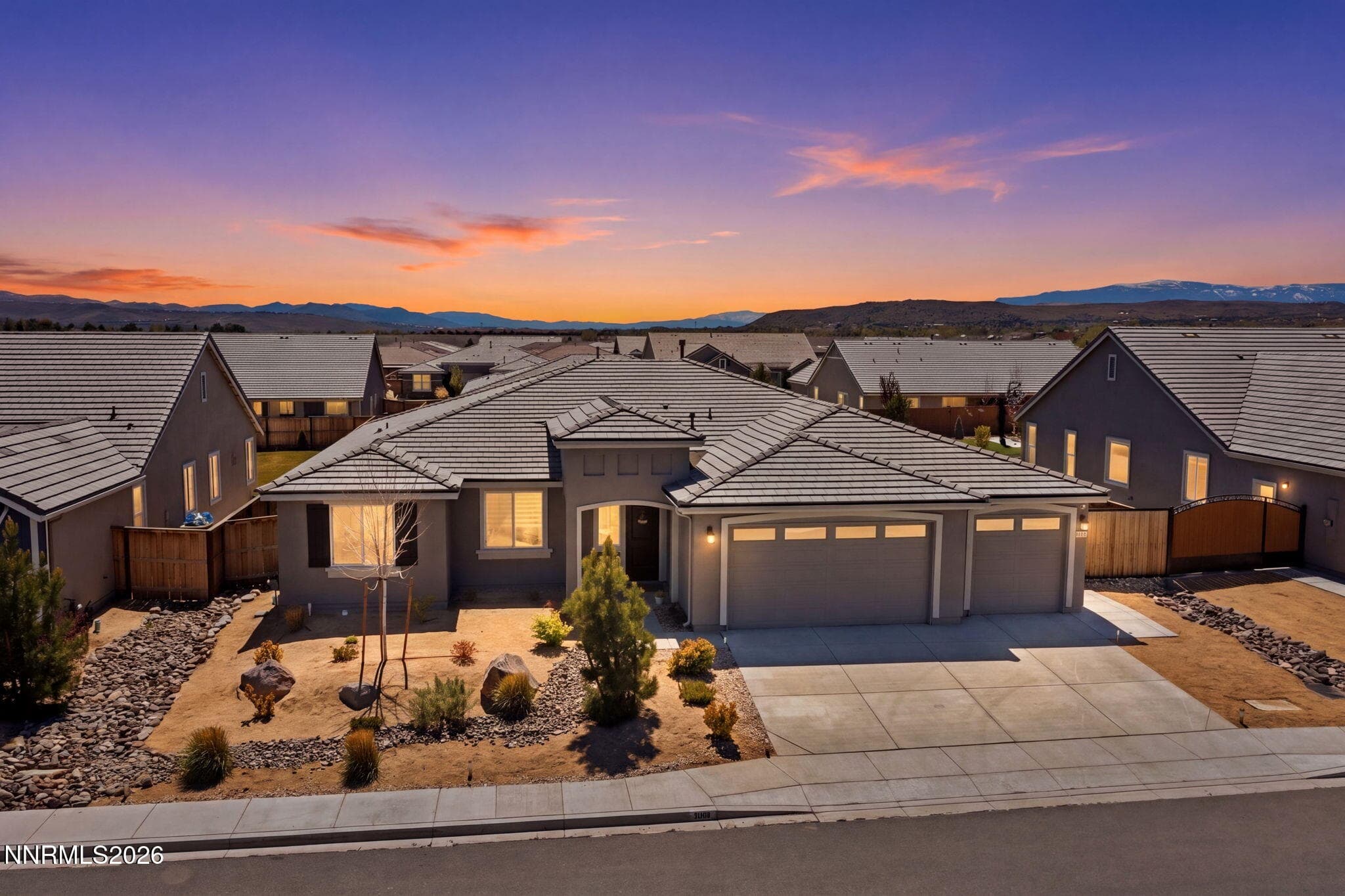 1018 CARICO VALLEY PL - Photo 4