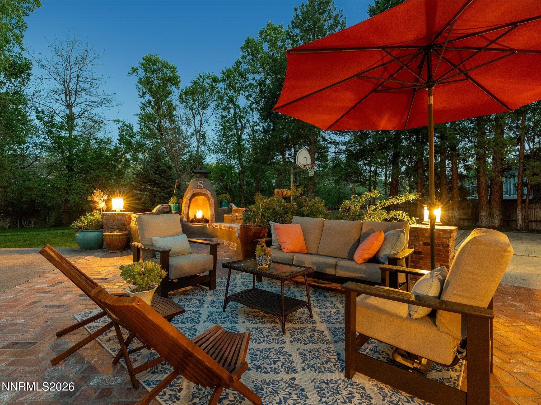 2570 SHARON WAY - See more photos