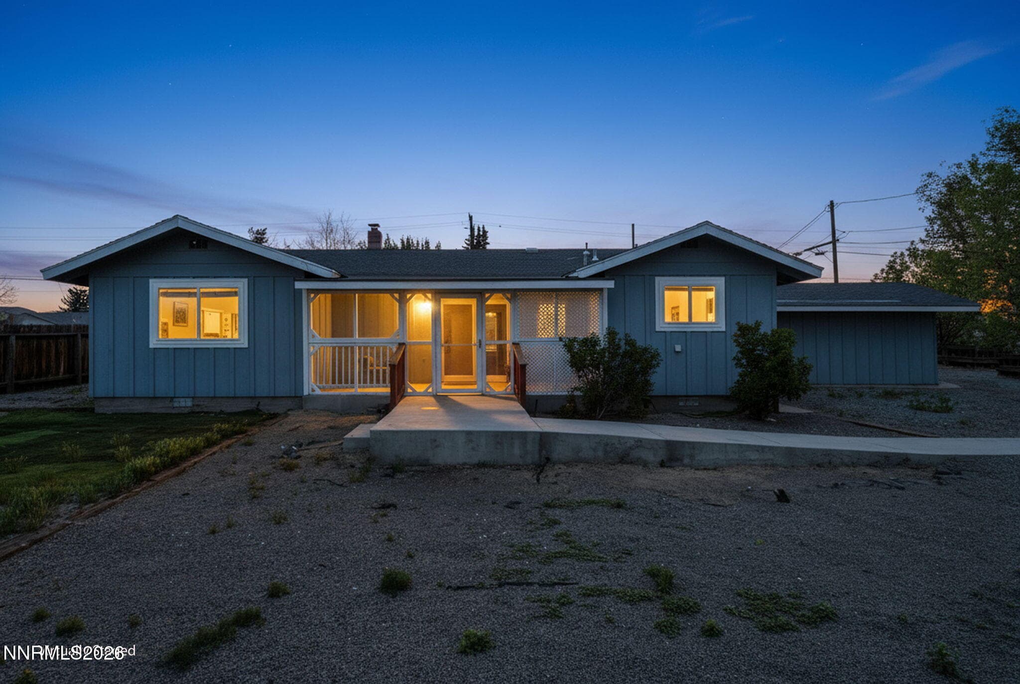 4591 E Nye Ln — photo 1