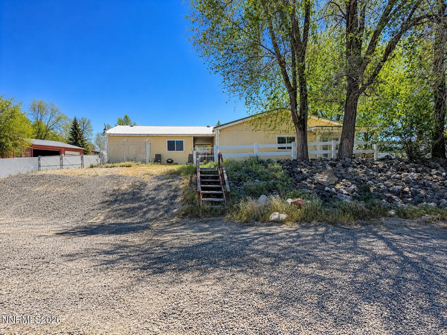 4153 B K Pl — photo 2
