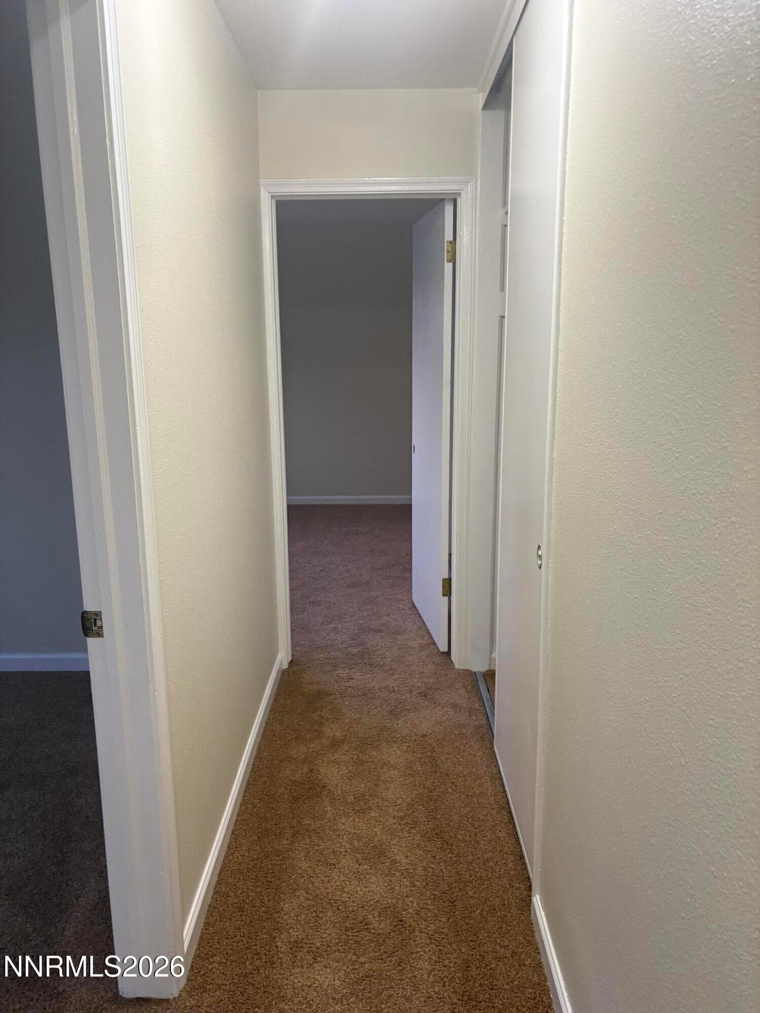 1265 UPTON WAY - Photo 5