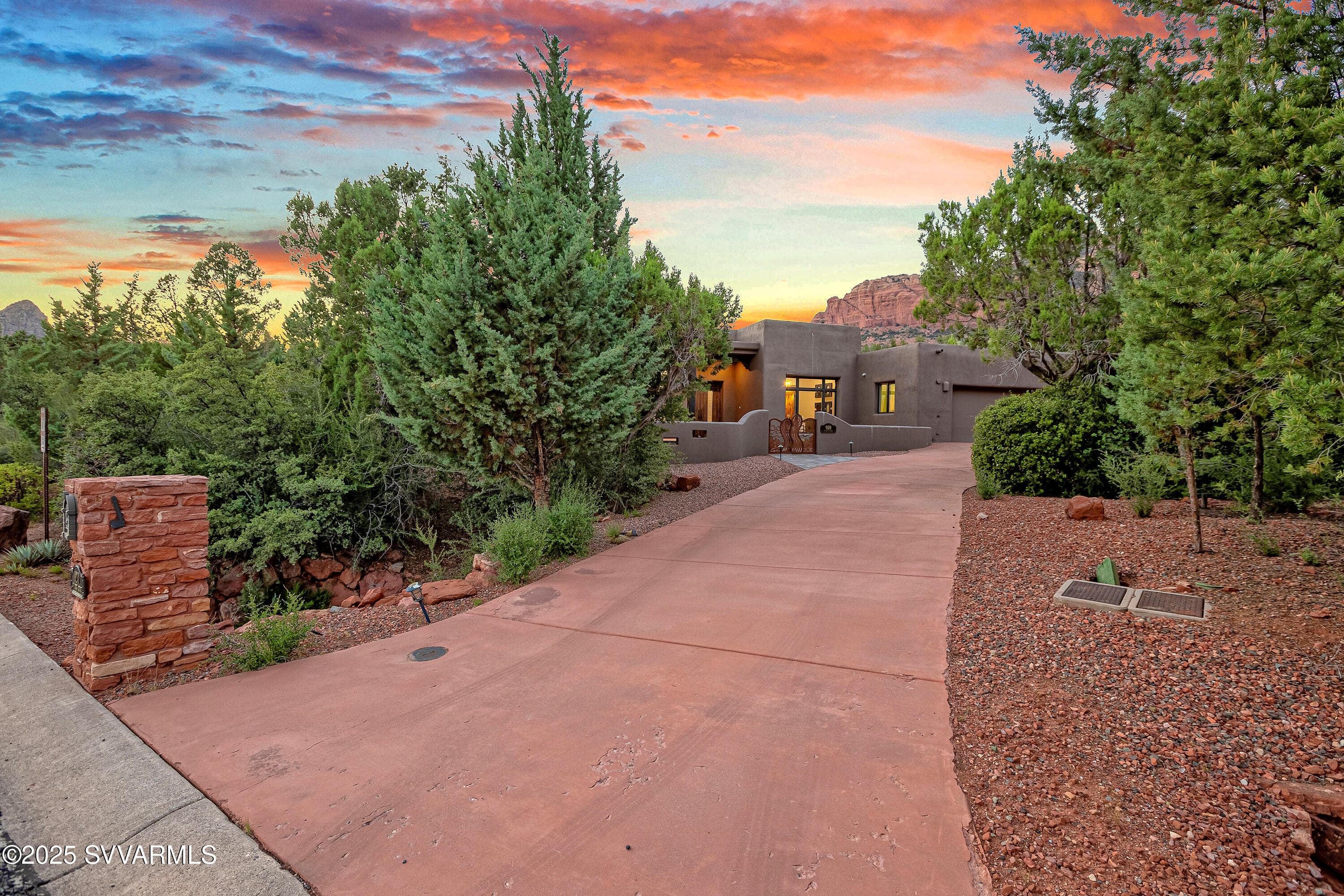 920 W Park Ridge Dr — photo 1