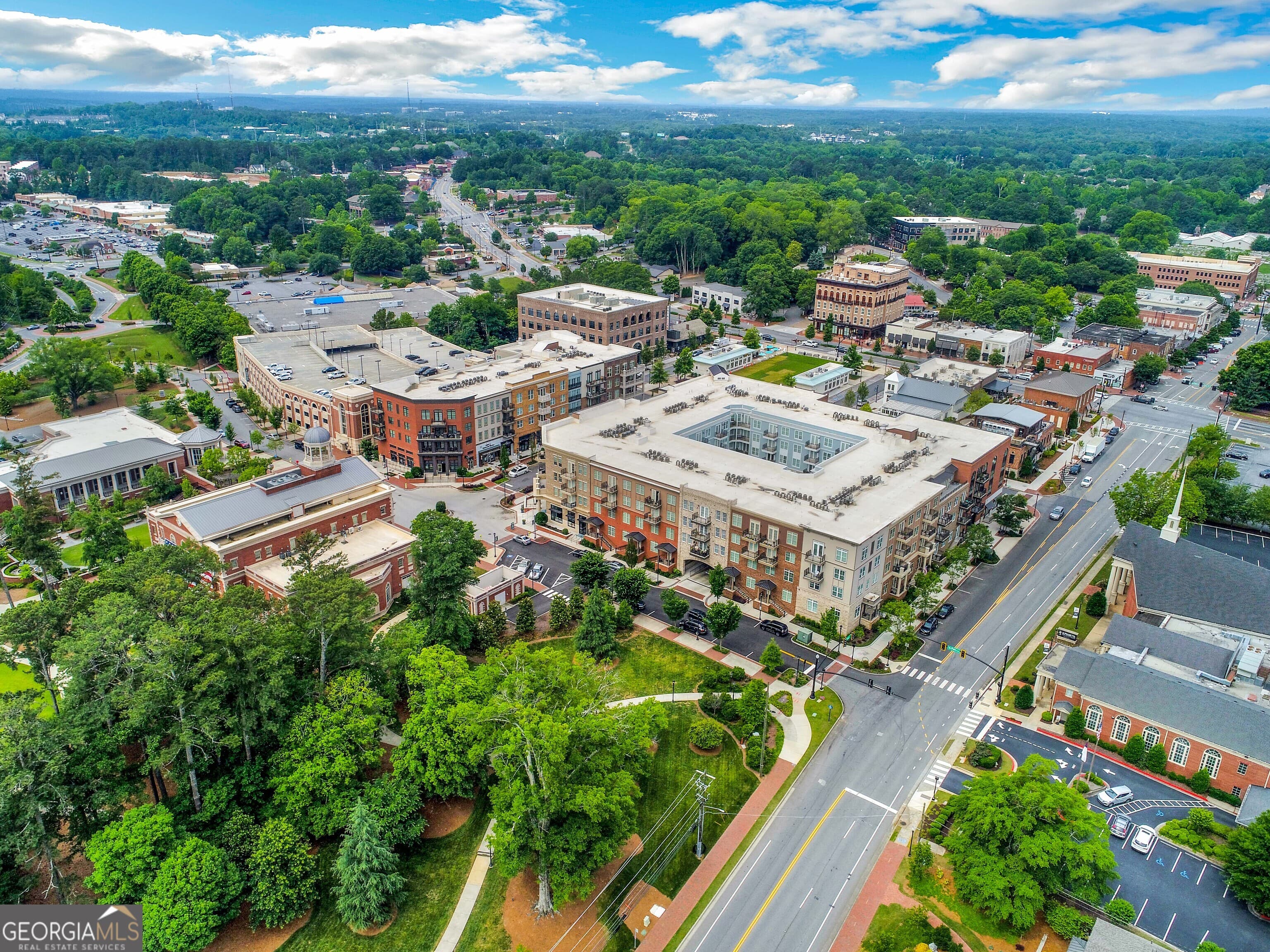 2555 Milford Ln — photo 80