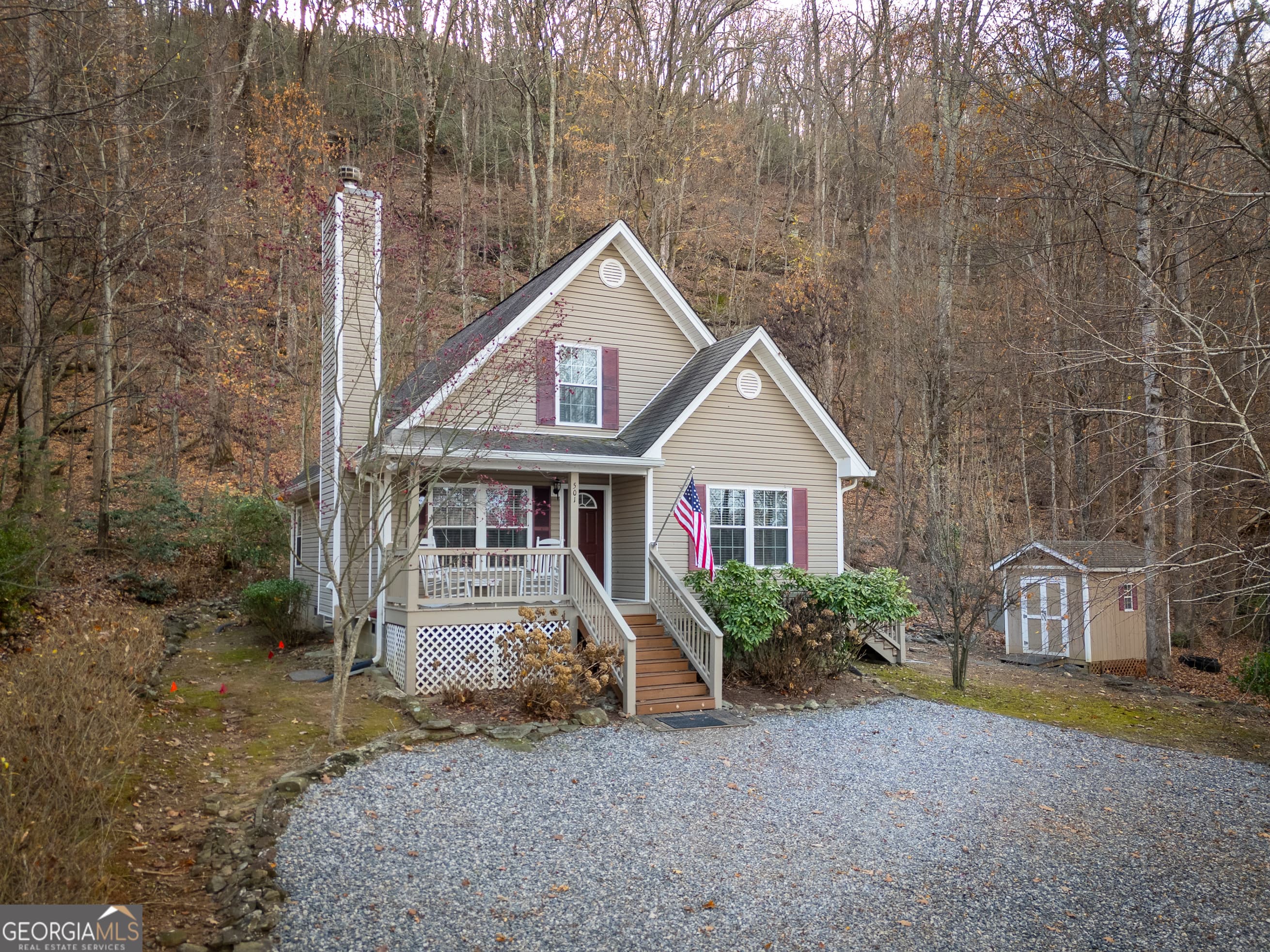 501 Chalet Dr — photo 2