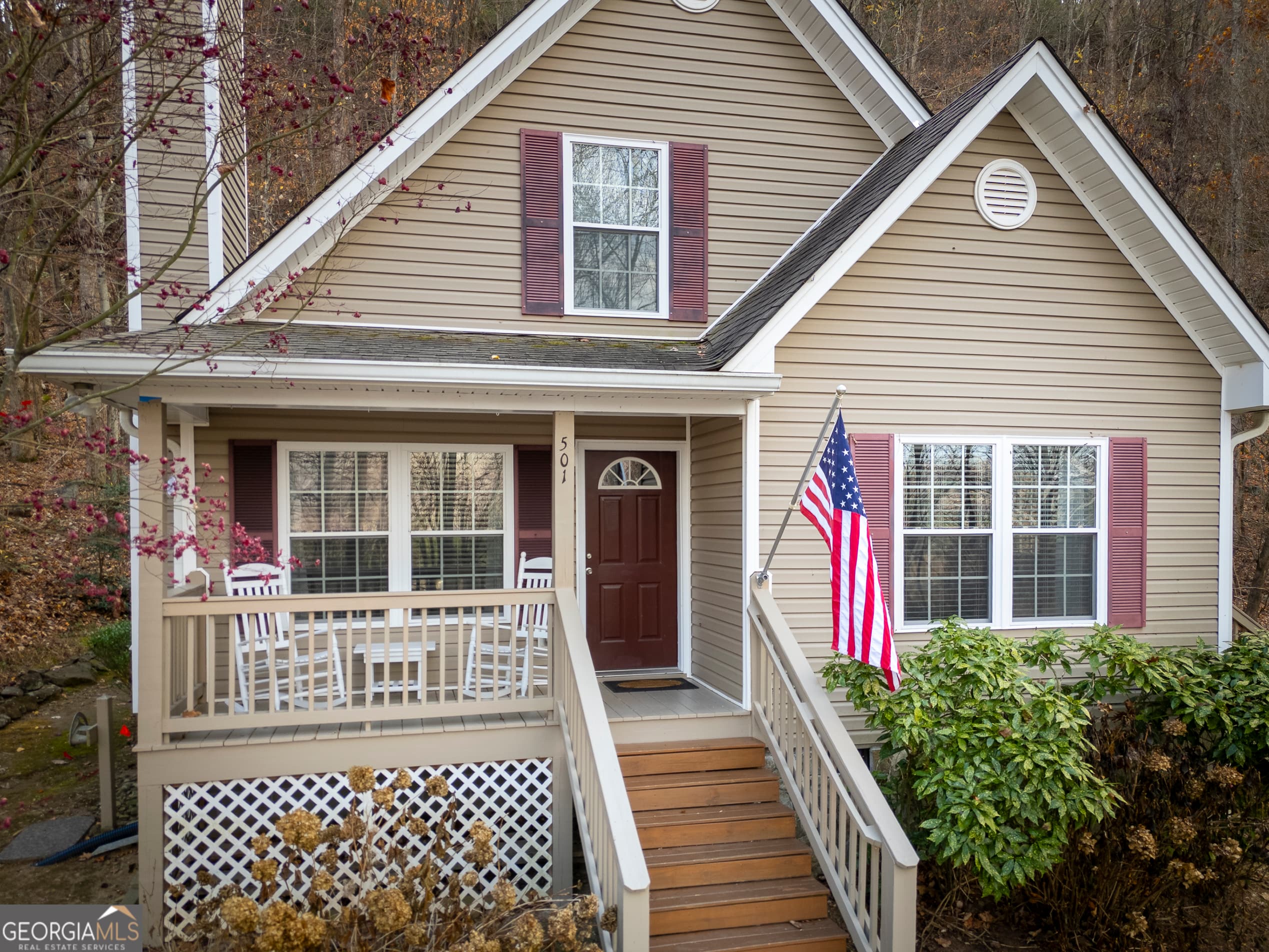 501 Chalet Dr — photo 1