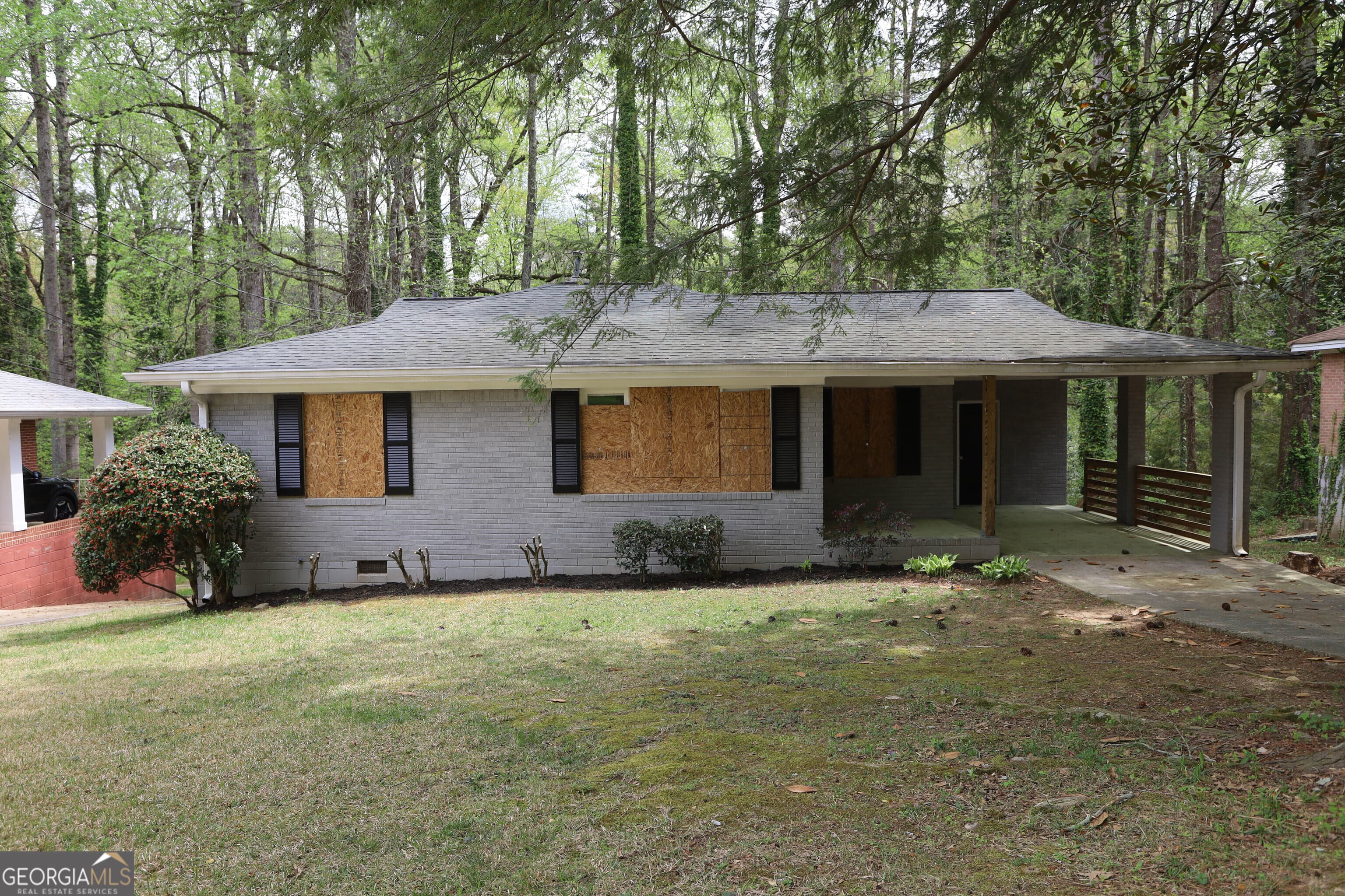 2364 Farley St — photo 2