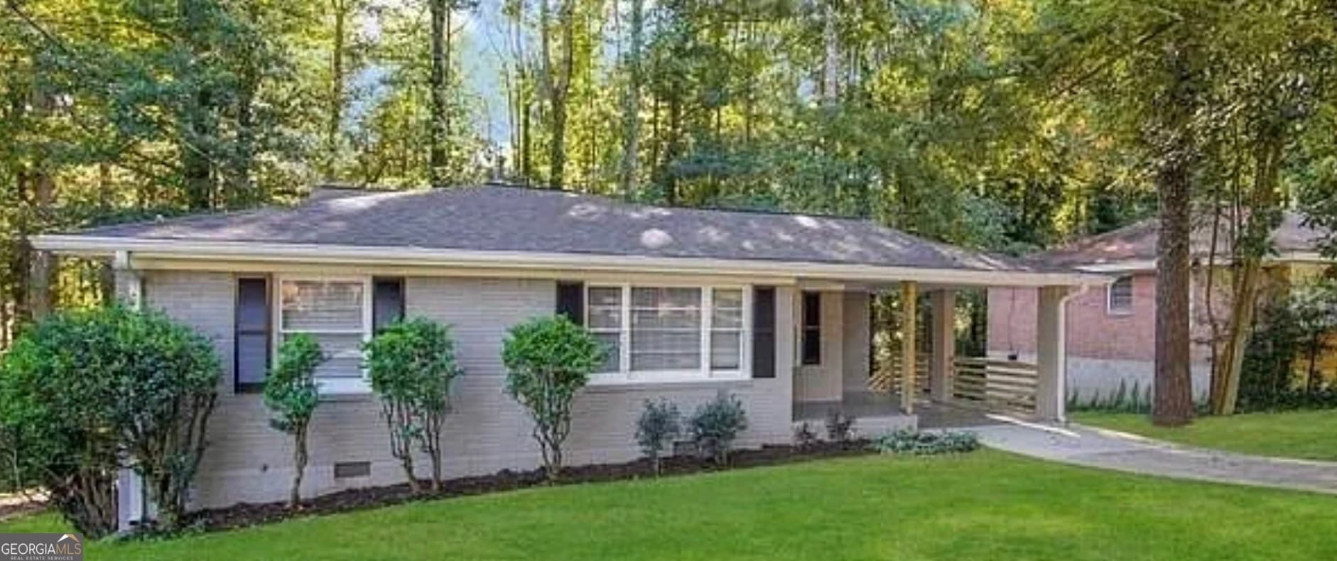 2364 Farley St — photo 1