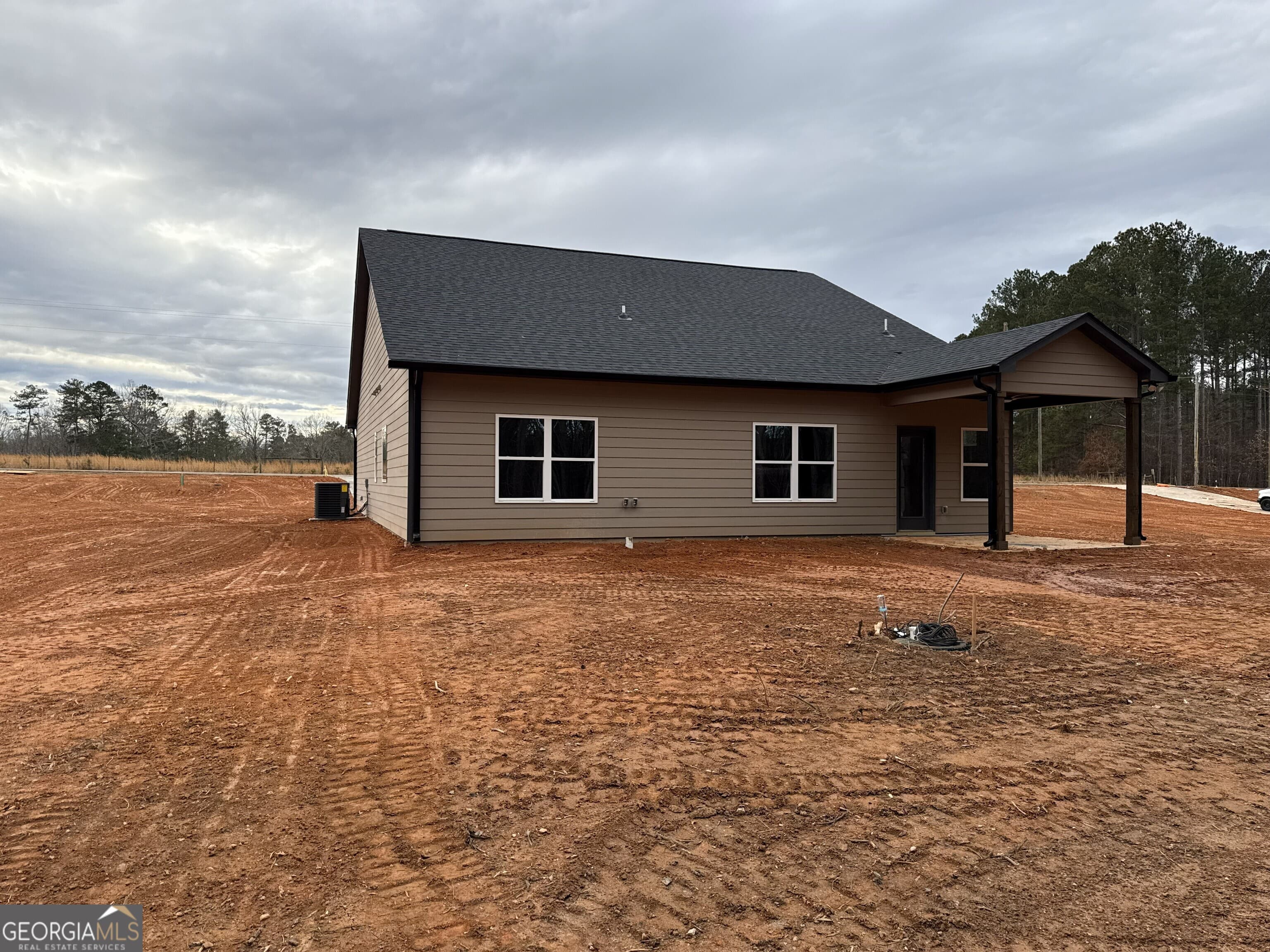 2057 N. Hicks Rd — photo 2