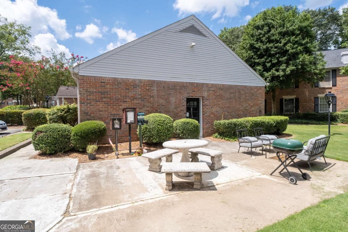 6700 Roswell Rd 13A — photo 23