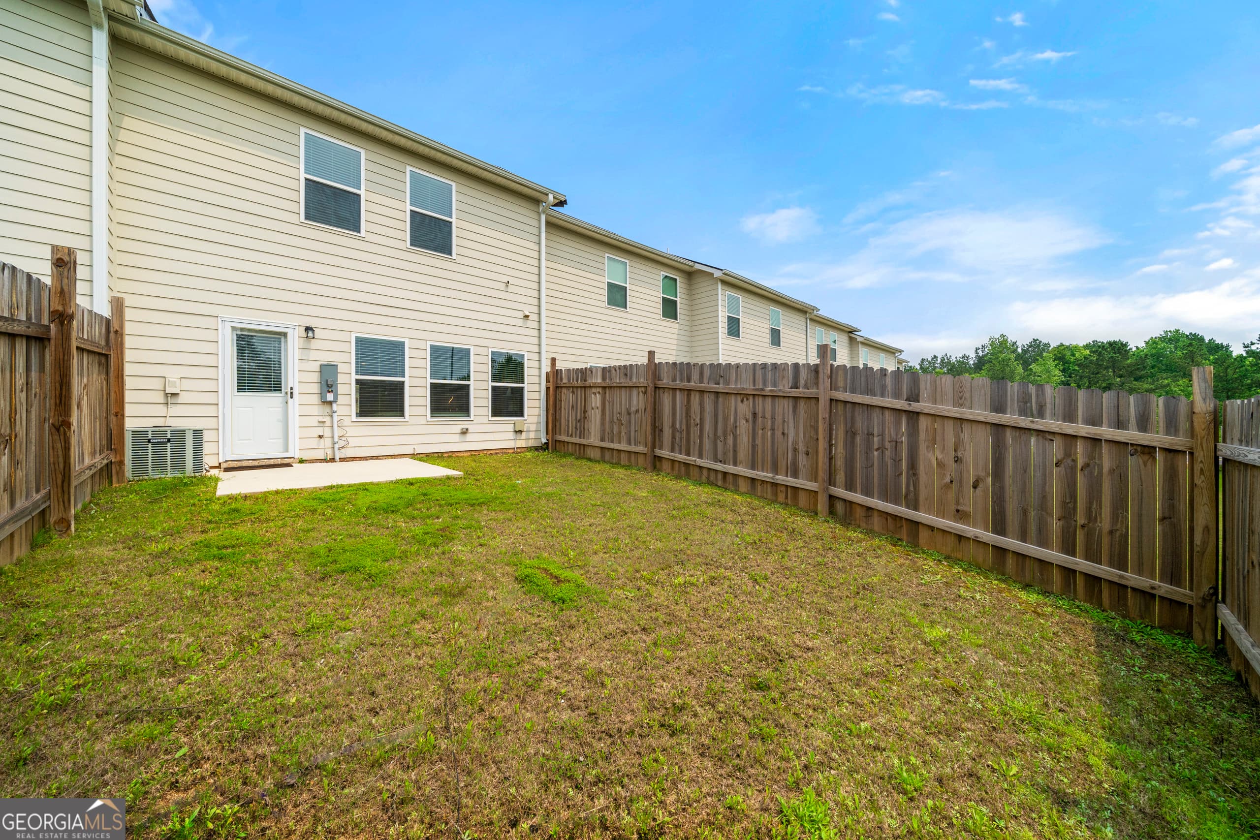 8717 Lakeview Commons — photo 17