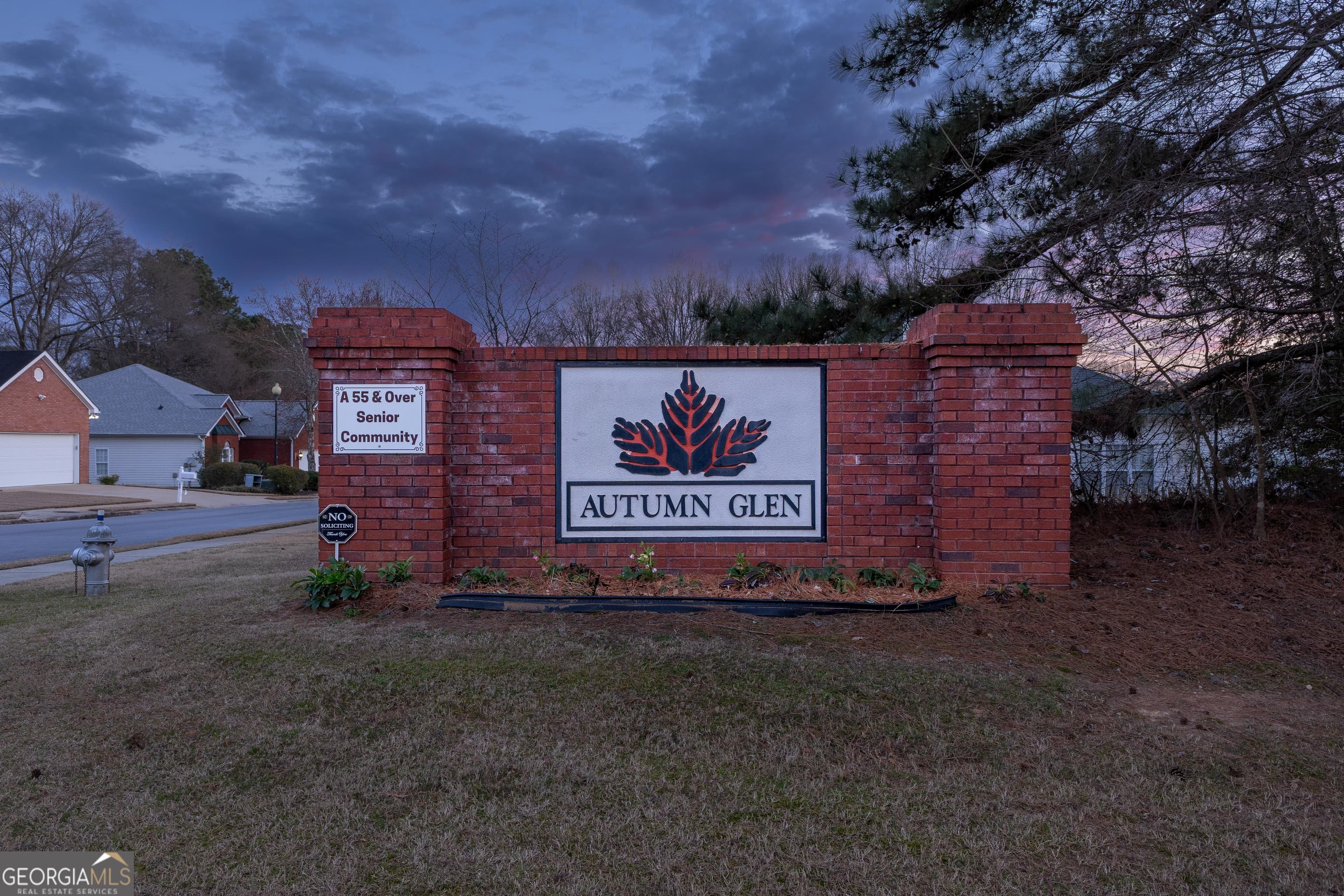 340 Emily Park — photo 41