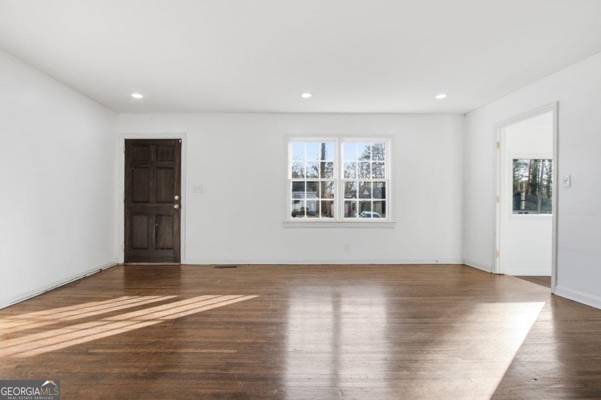 1333 Lynford Sw Dr — photo 2