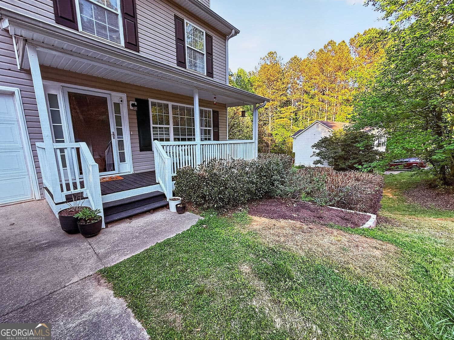 172 Lena Ln — photo 2