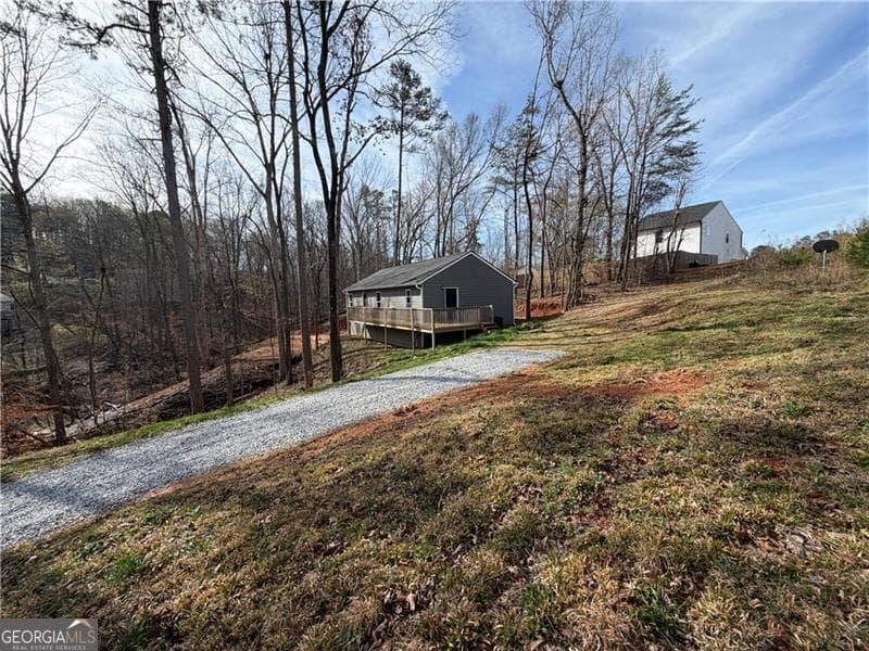 3662 Lakeview Dr — photo 1