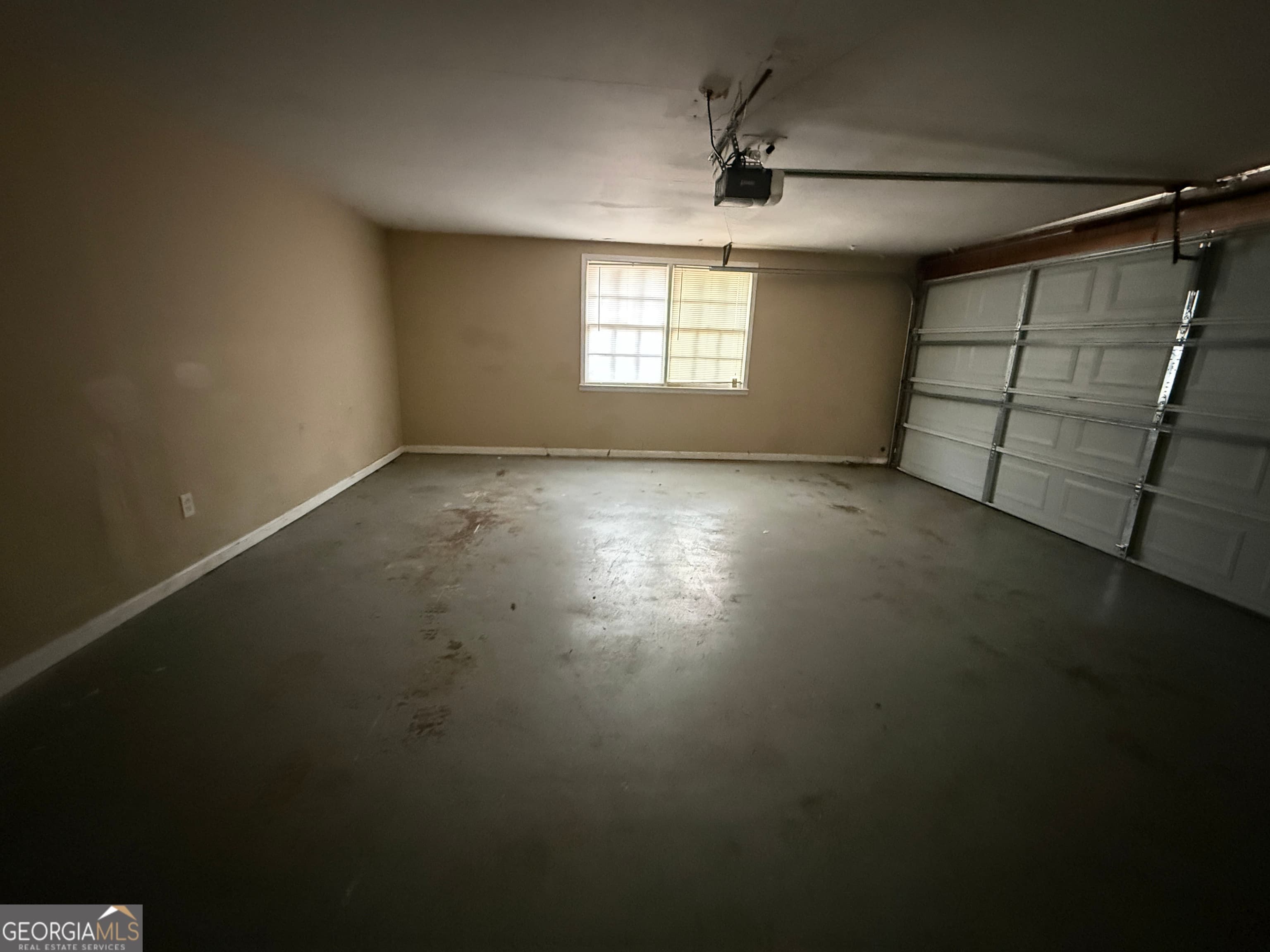 2580 Lake Capri Nw Rd — photo 52