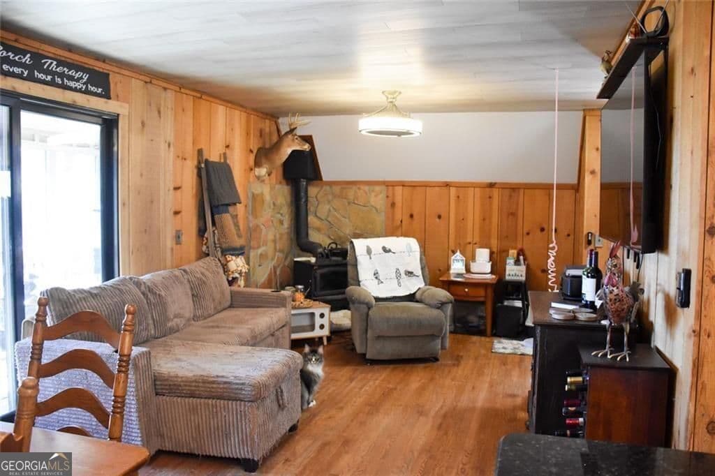 716 Moss Patch Trail — photo 2