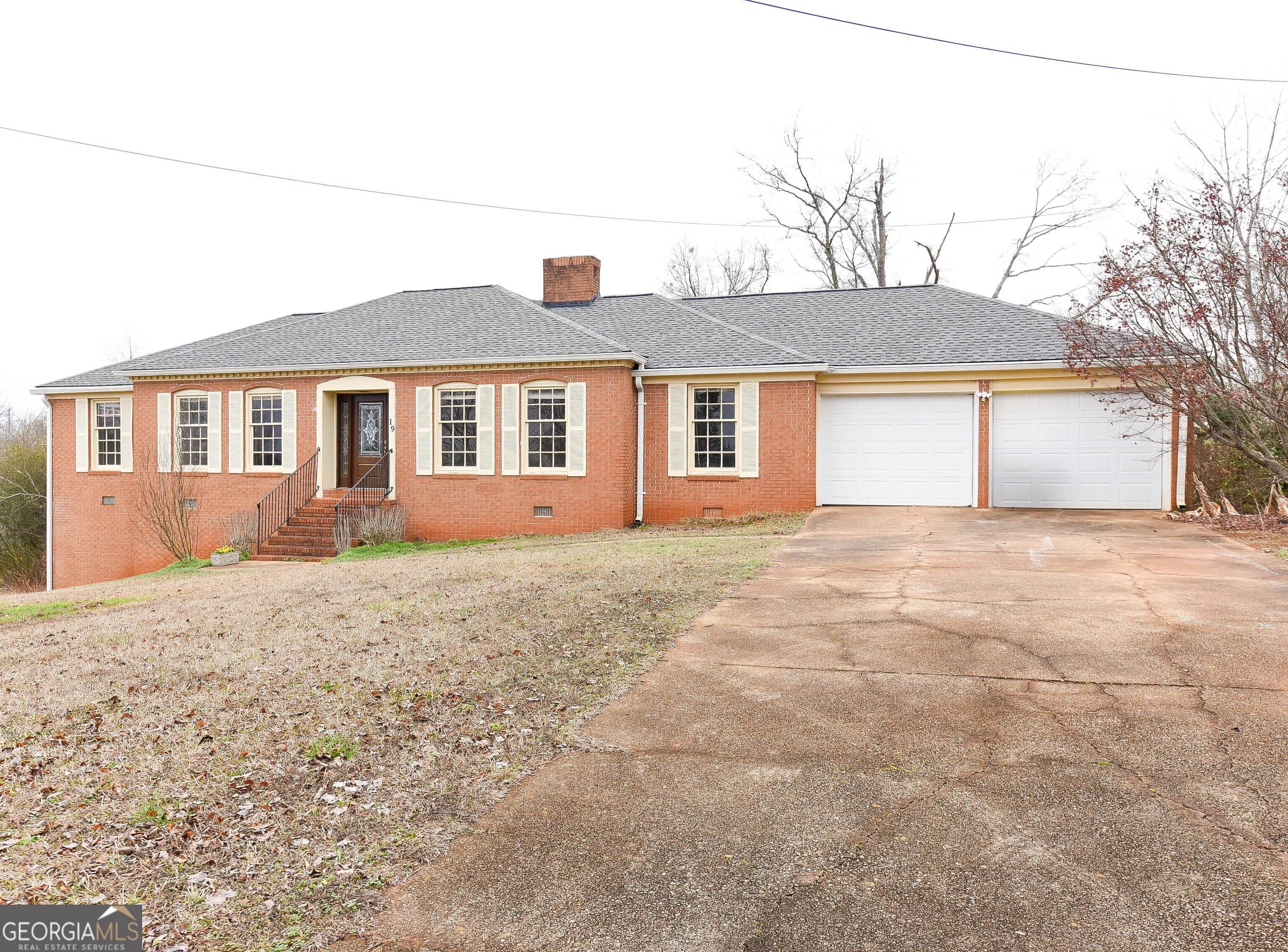 19 Festiva Dr — photo 1