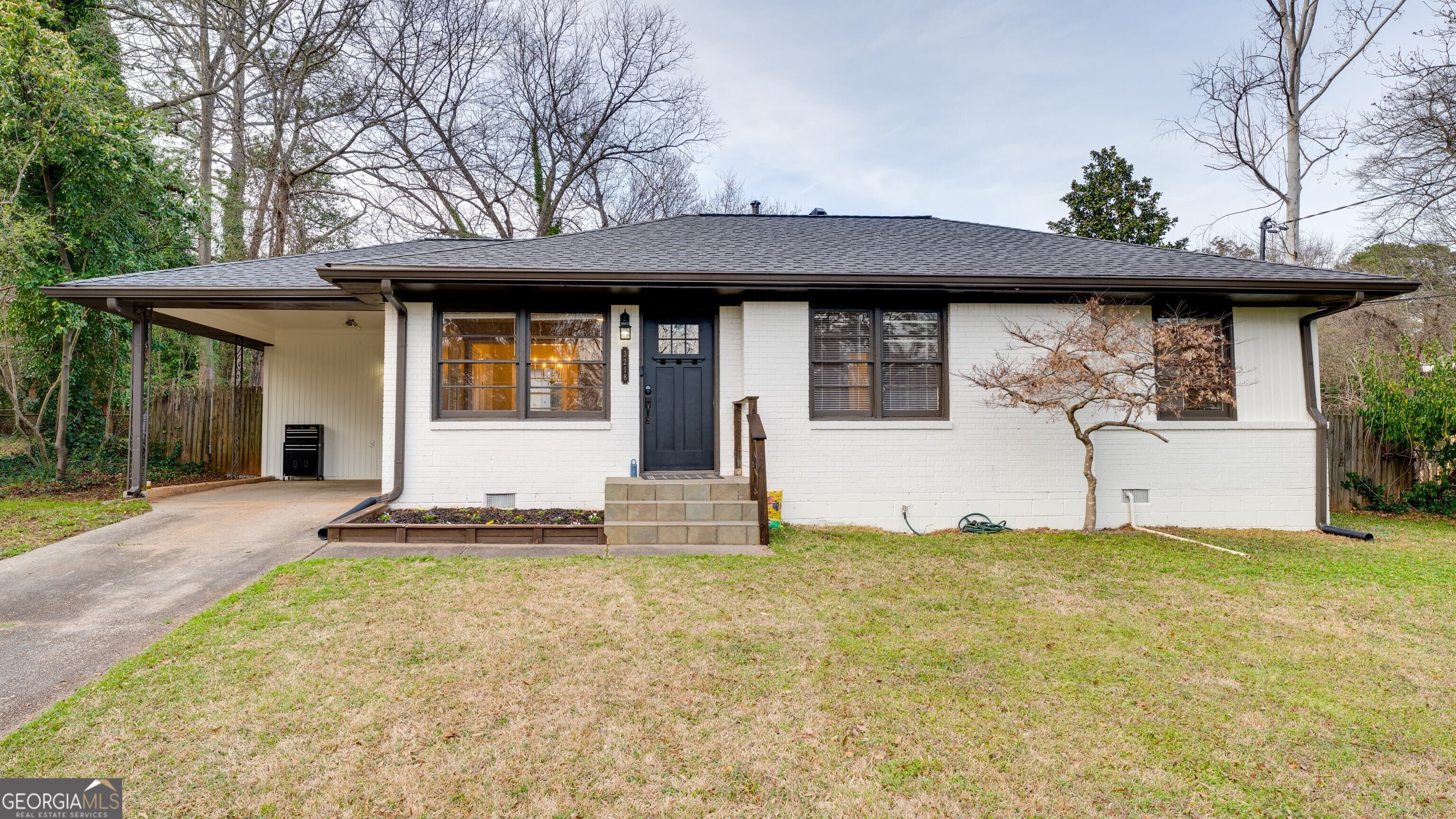 3218 Beech Dr — photo 1