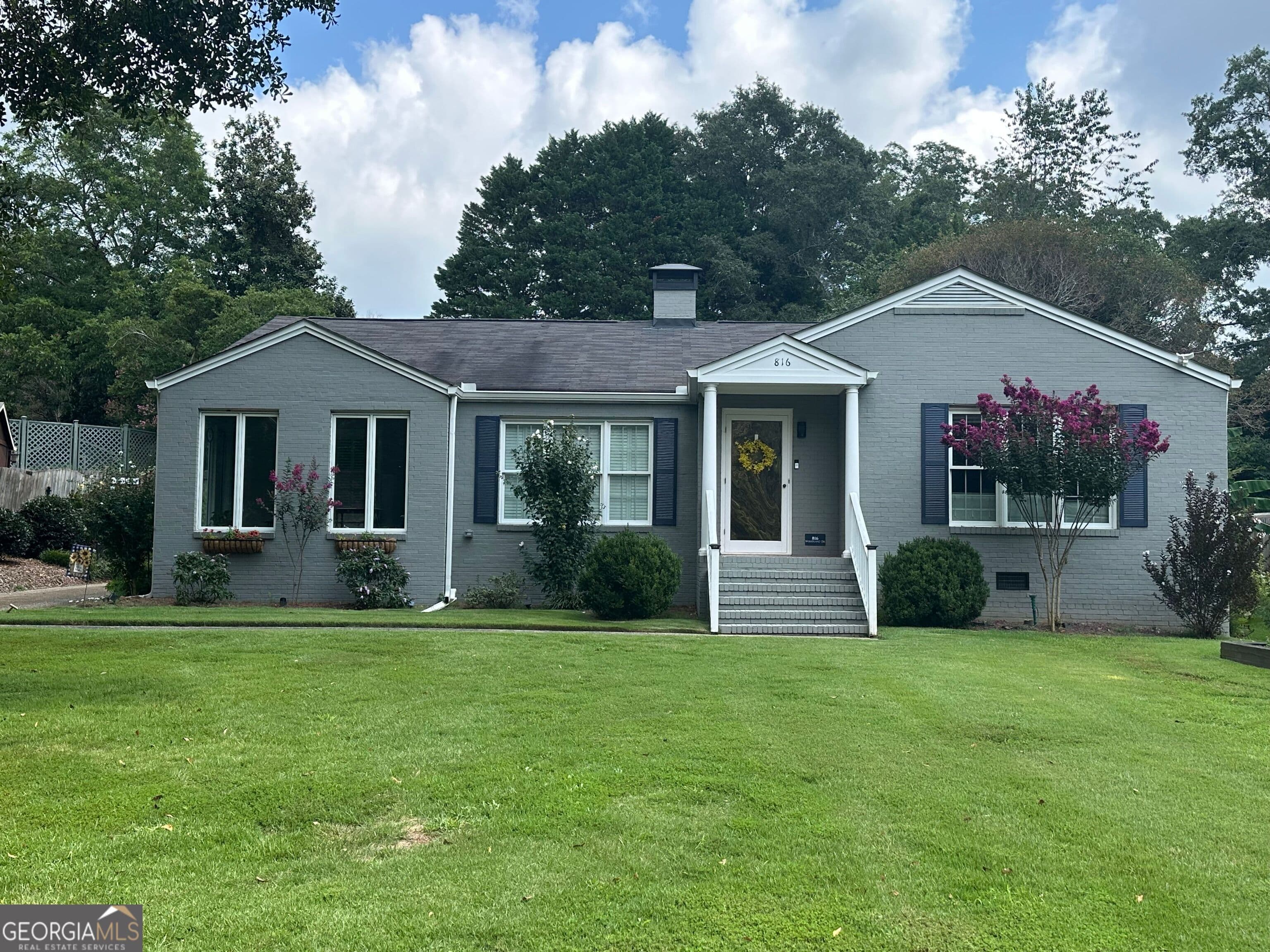 816 Woodland Dr — photo 1