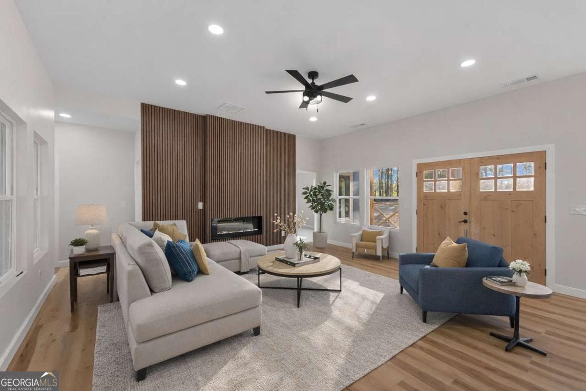 705 Seabolt Rd — photo 2