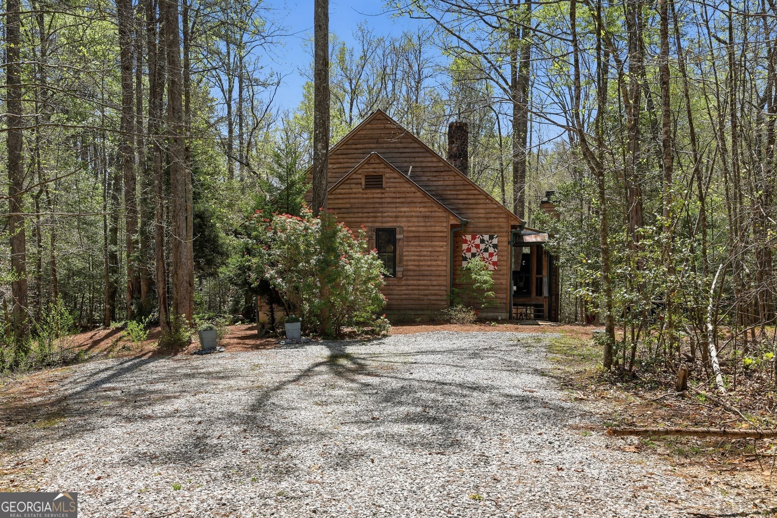 341 Brookwood Ln — photo 2