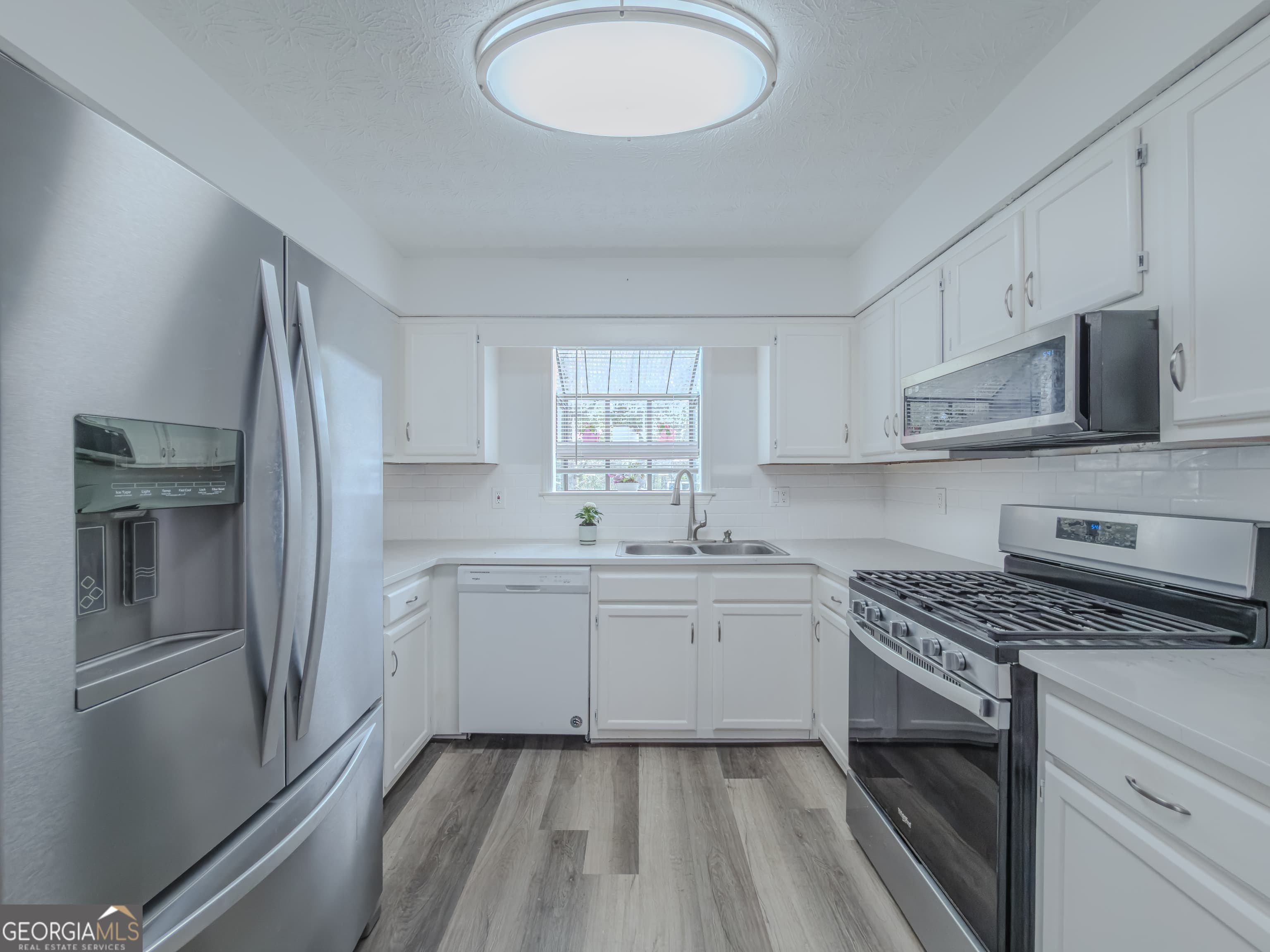 116 Grayland Pl — photo 2