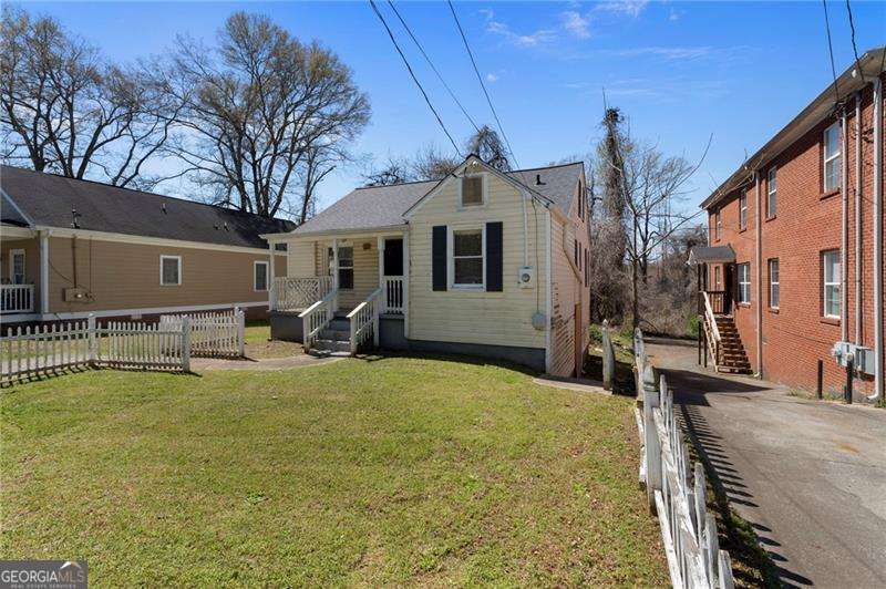 246 Stafford Nw St — photo 2