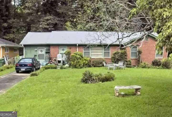 1805 Sandringham Sw Dr — photo 1