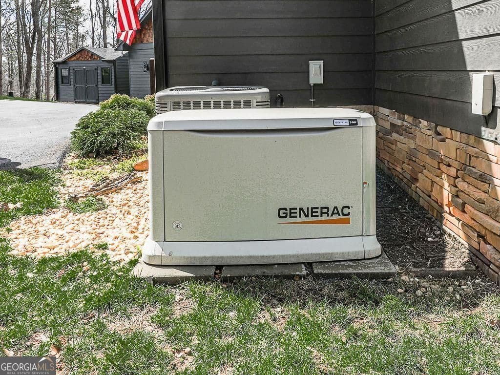 208 Weeks Dr — photo 54