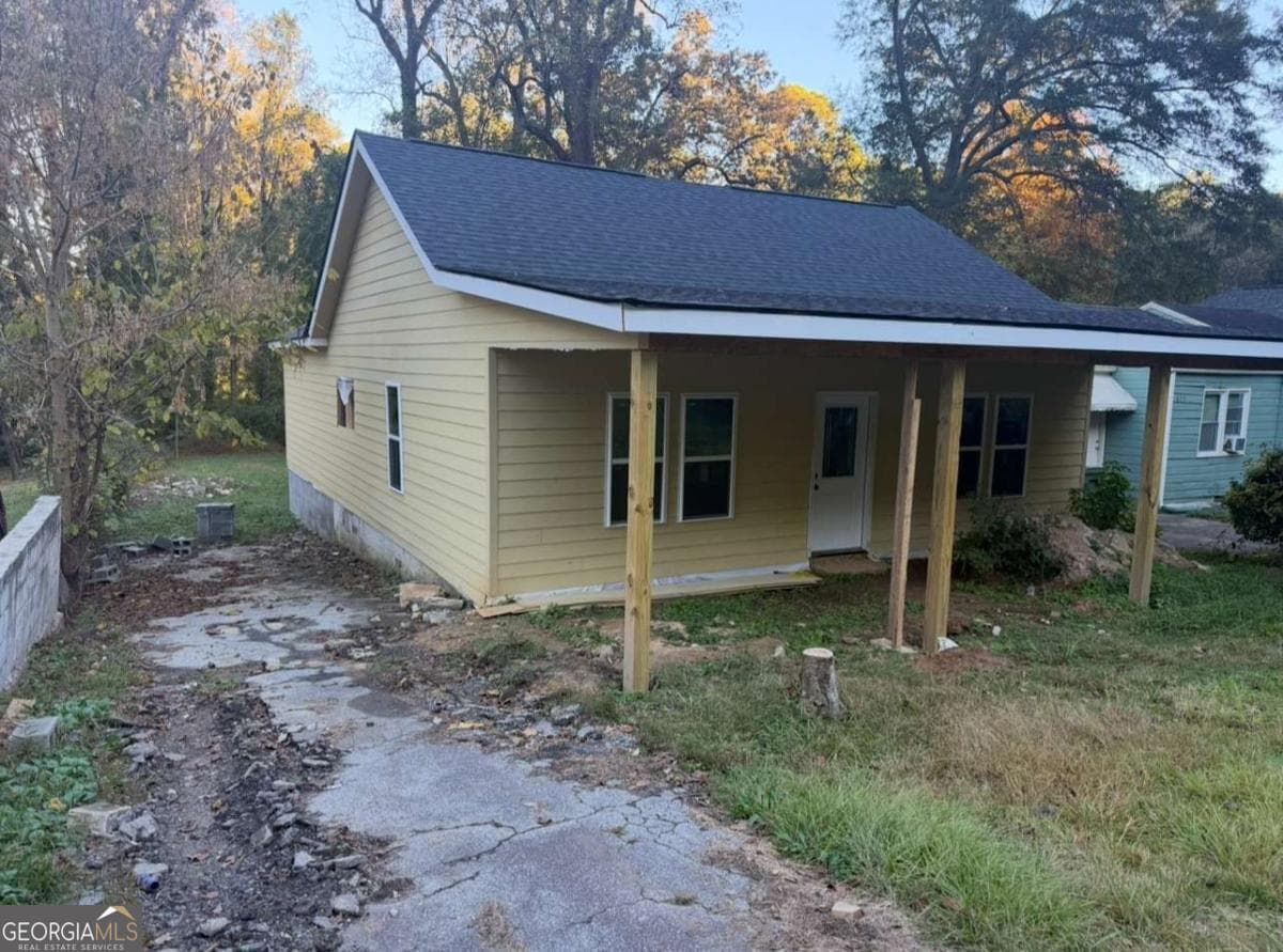 879 Edwin Nw Pl — photo 2