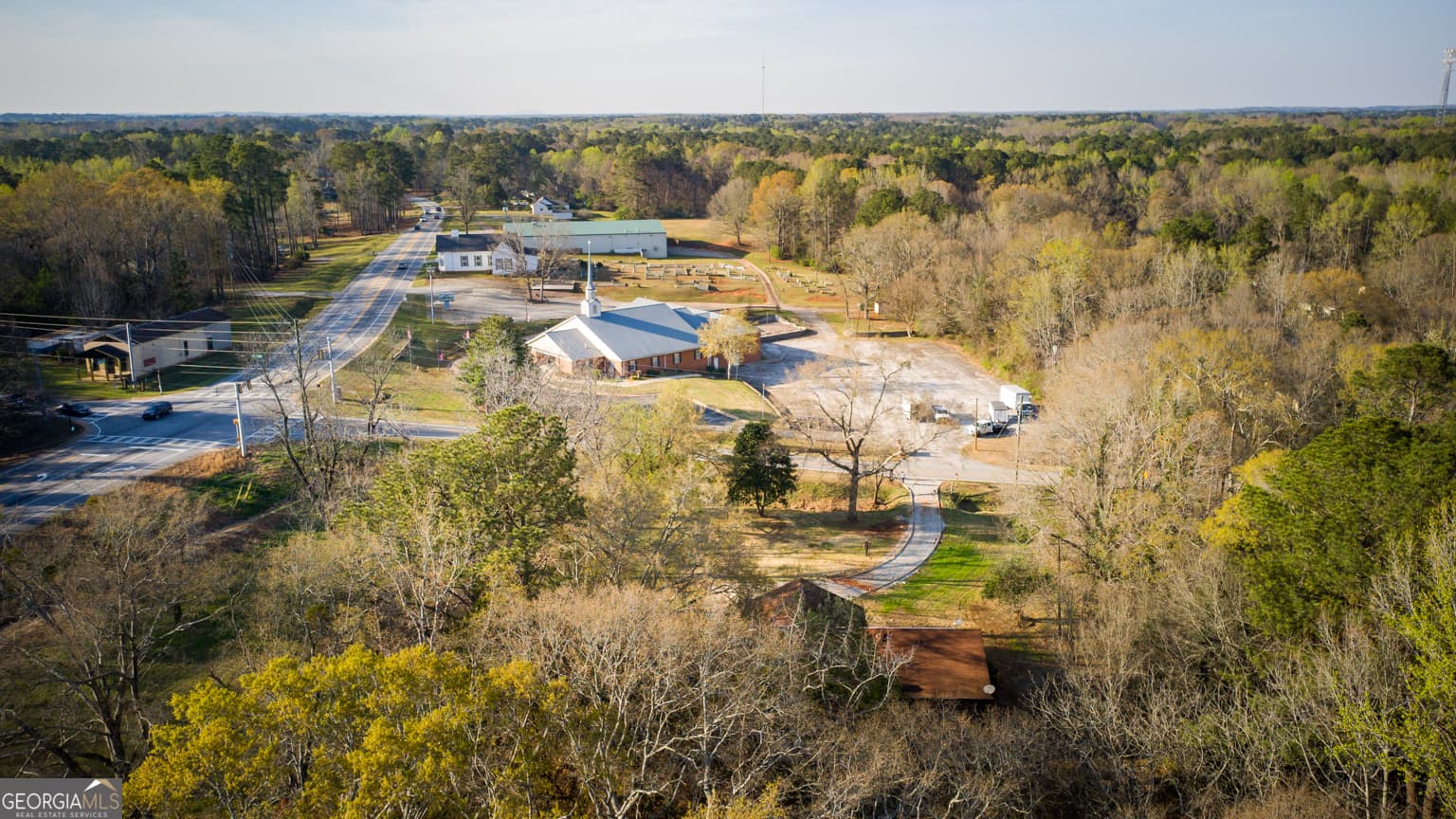 2115 Oak Hill Rd — photo 2