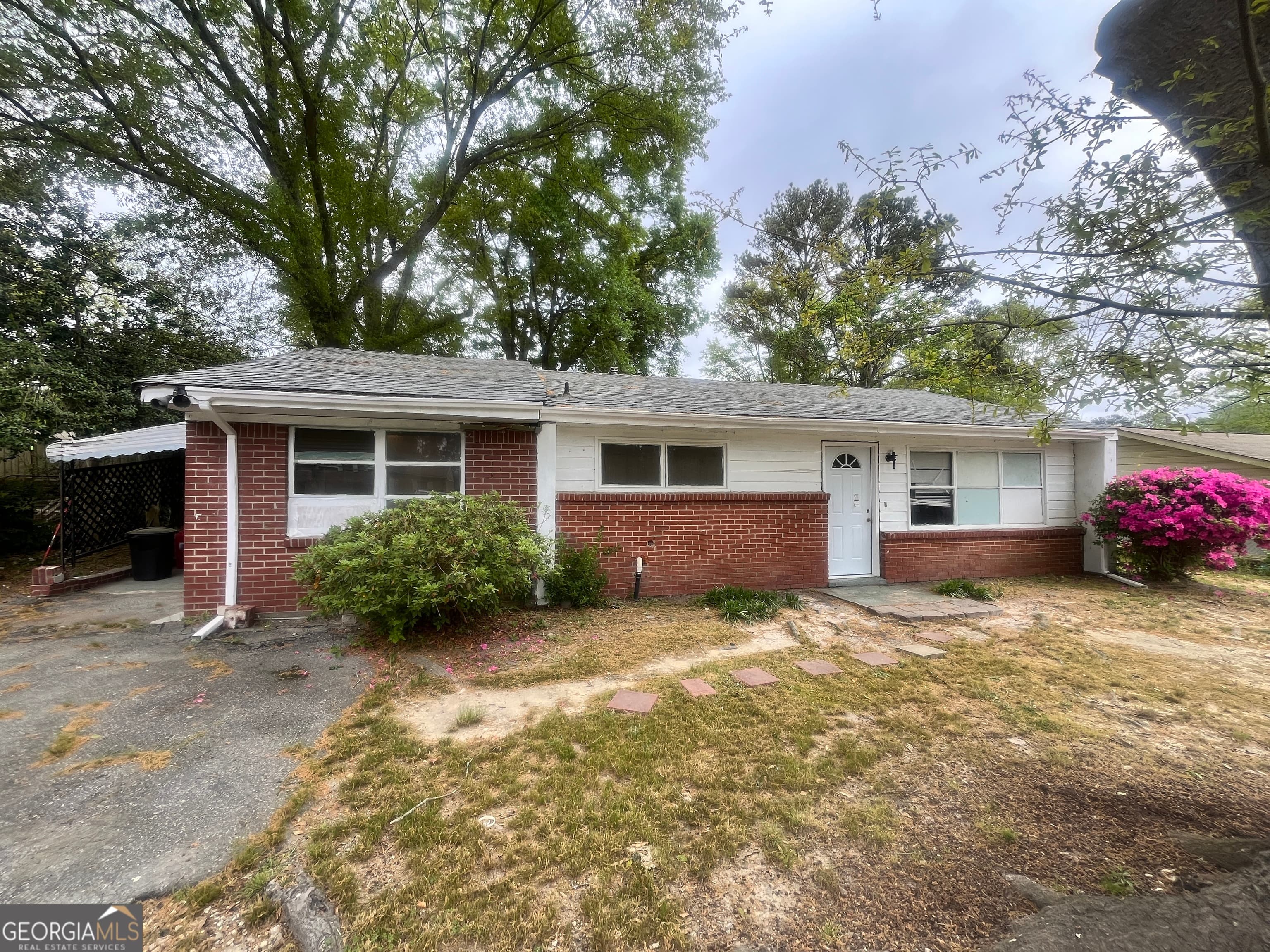 471 Ridgecrest Dr — photo 2