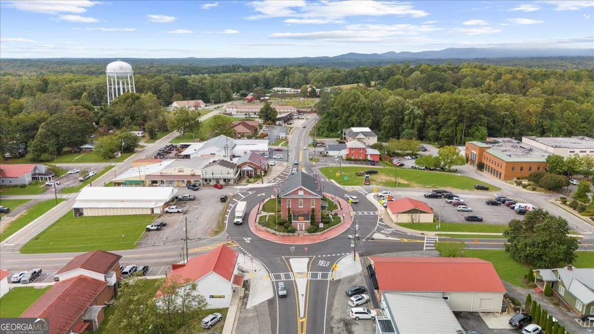 93 Maple Trail — photo 40