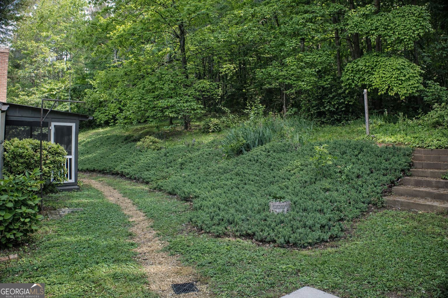 409 Flora Ave — photo 21