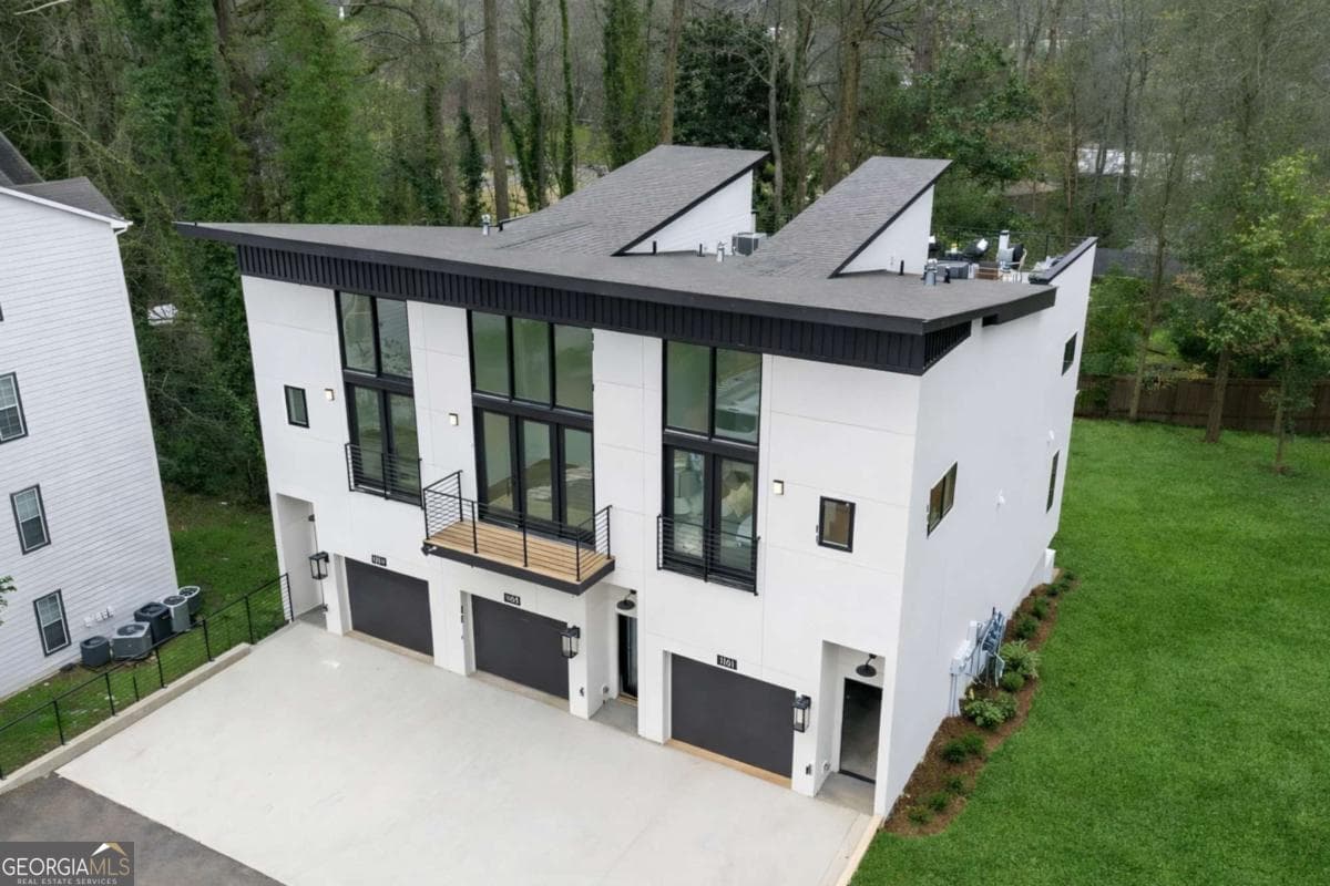 1169 Penny Ln — photo 2