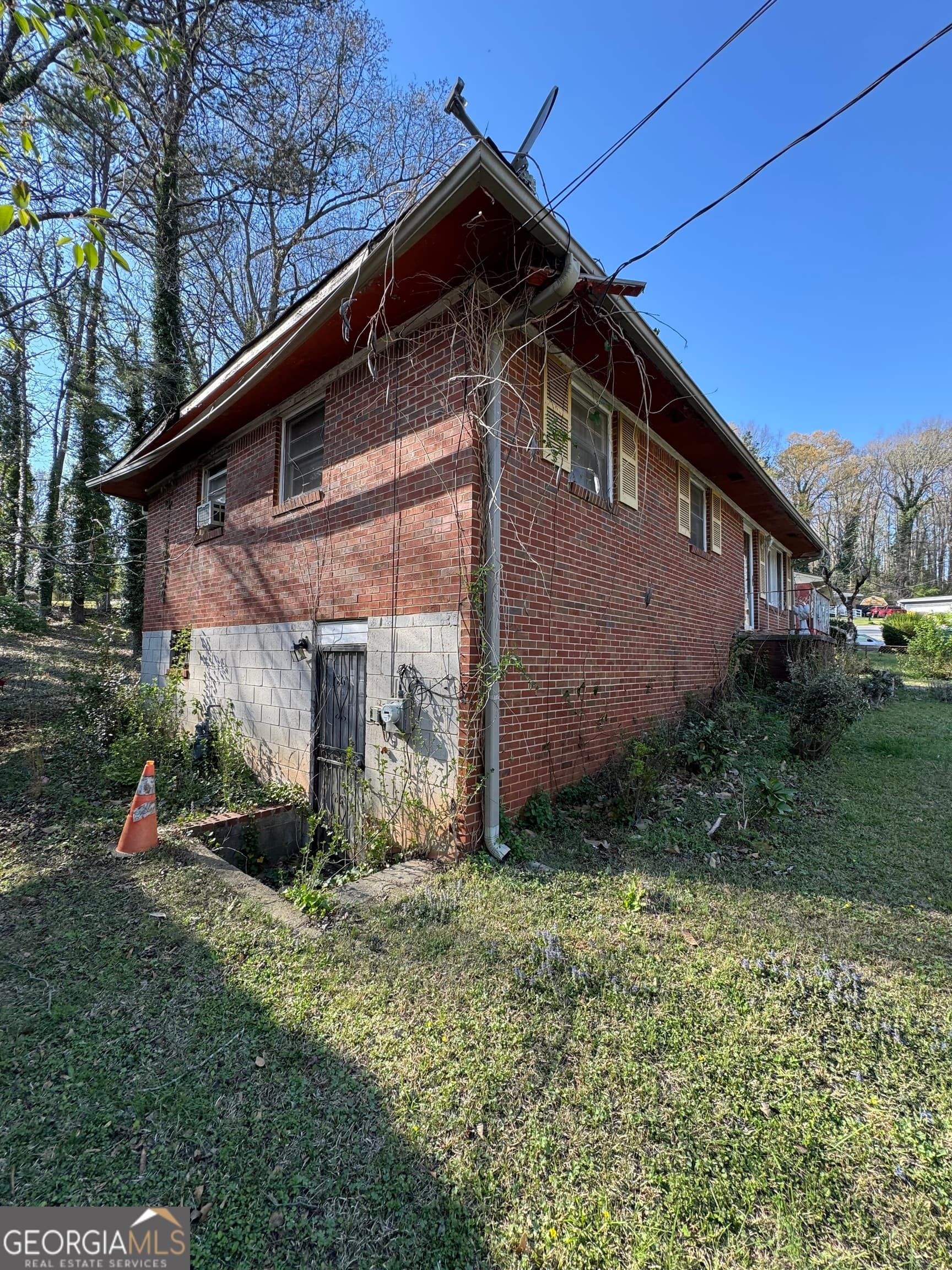 381 Dollar Mill Sw Ct — photo 36