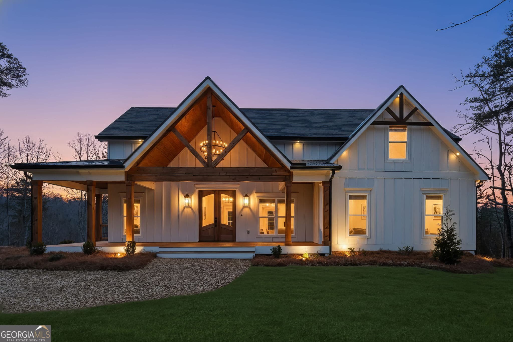 805 Captain Mcdonald Rd — photo 1