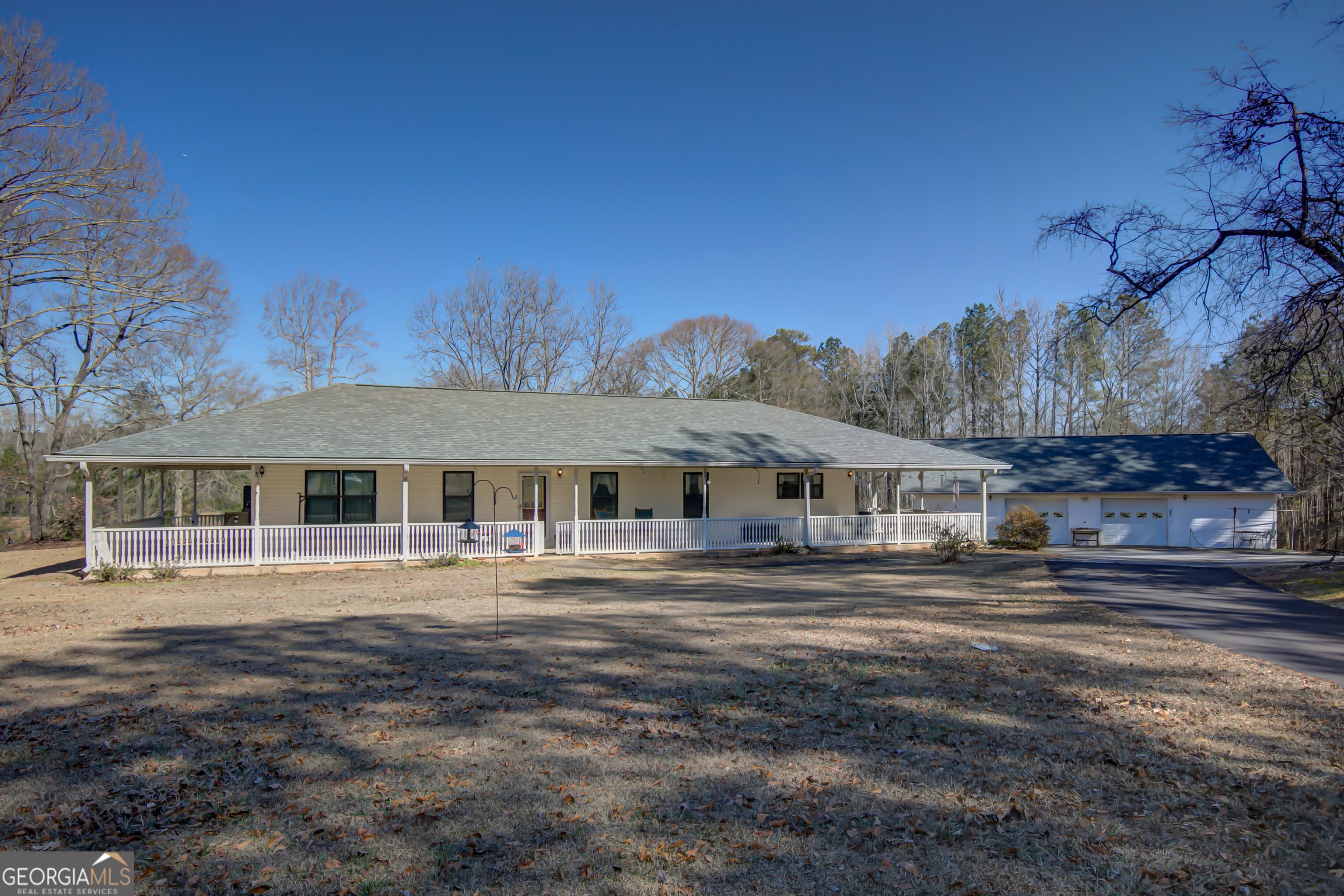 377 Dogwood Trail — photo 2