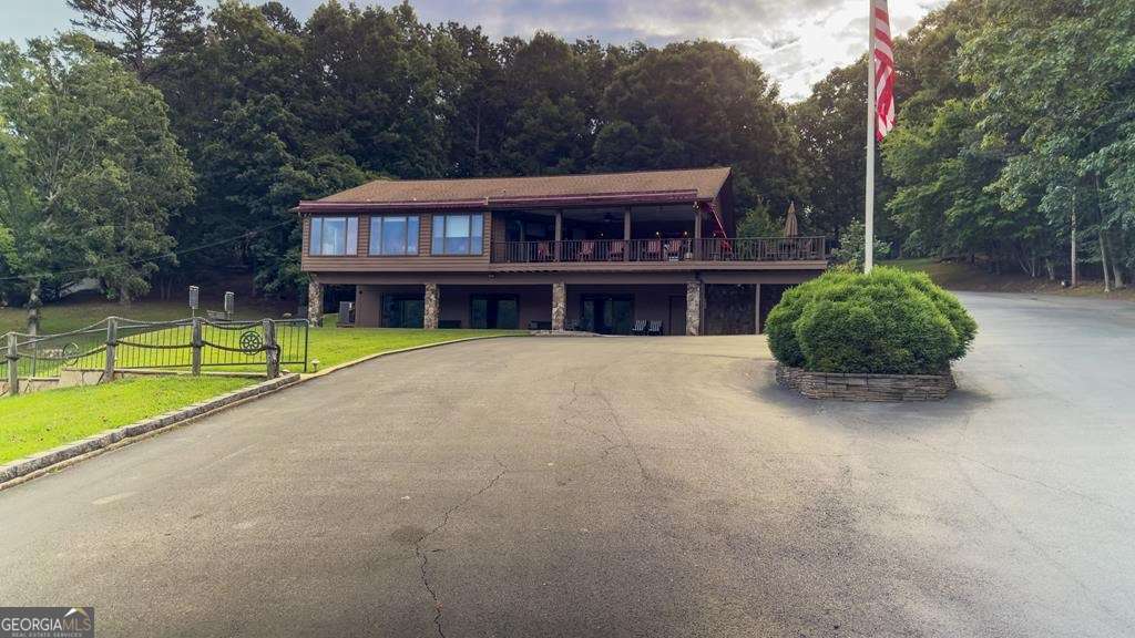 600 Lakeside Dr — photo 28