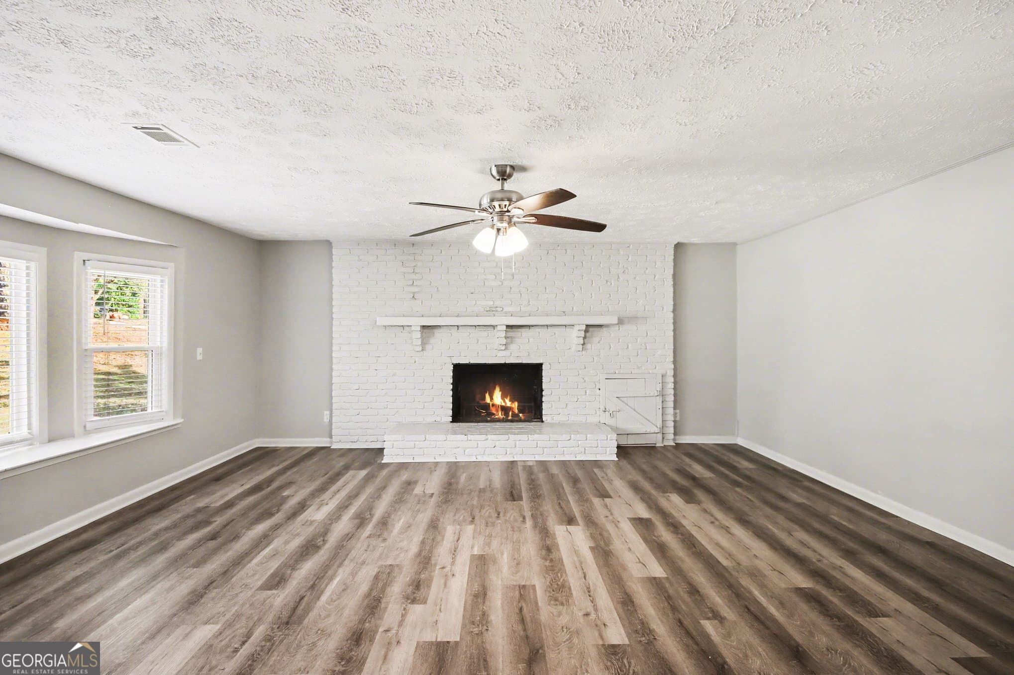 2280 Chestnut Log Loop — photo 2