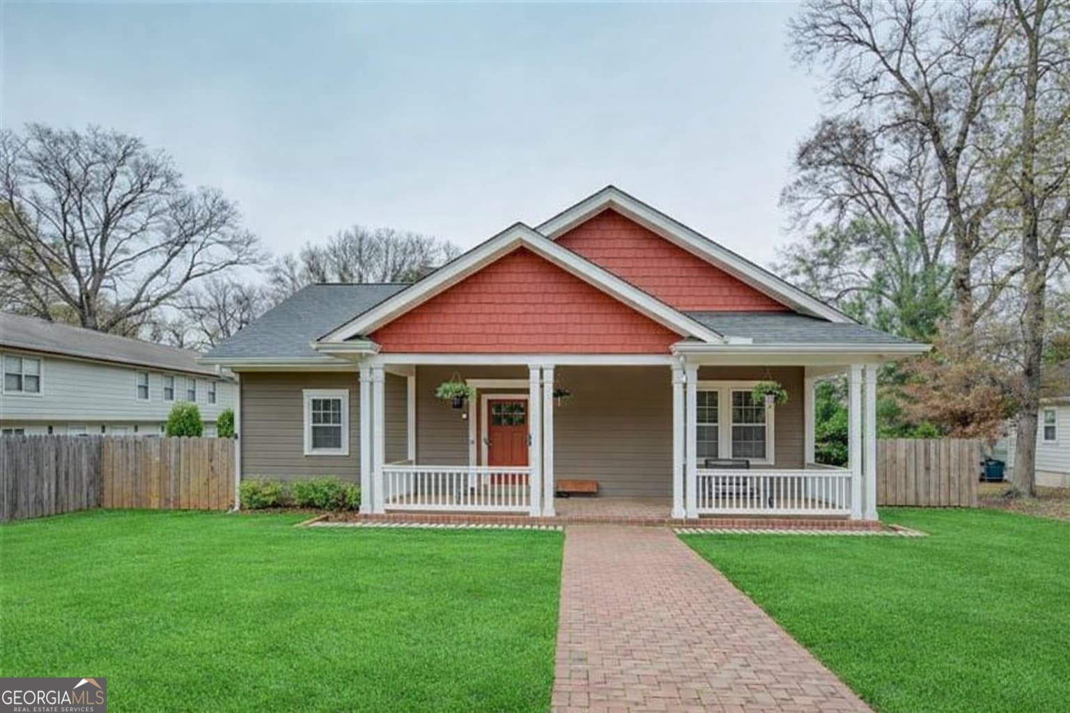 1698 Temple Ave — photo 1