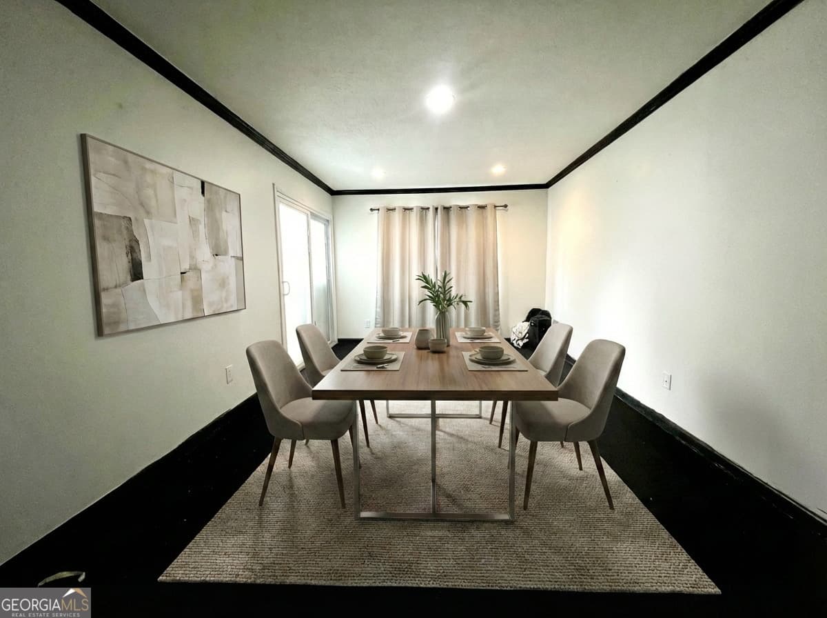 1435 Tilbury Pl — photo 4