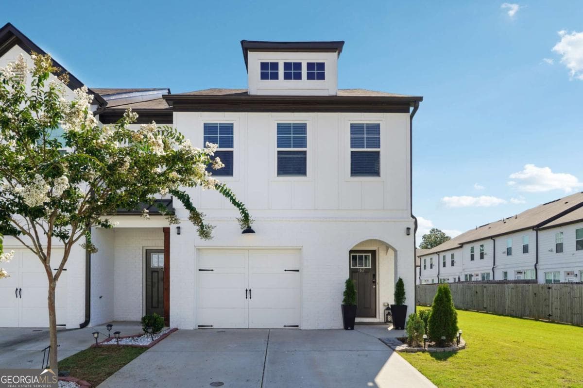 162 Auburn Run Ln — photo 1