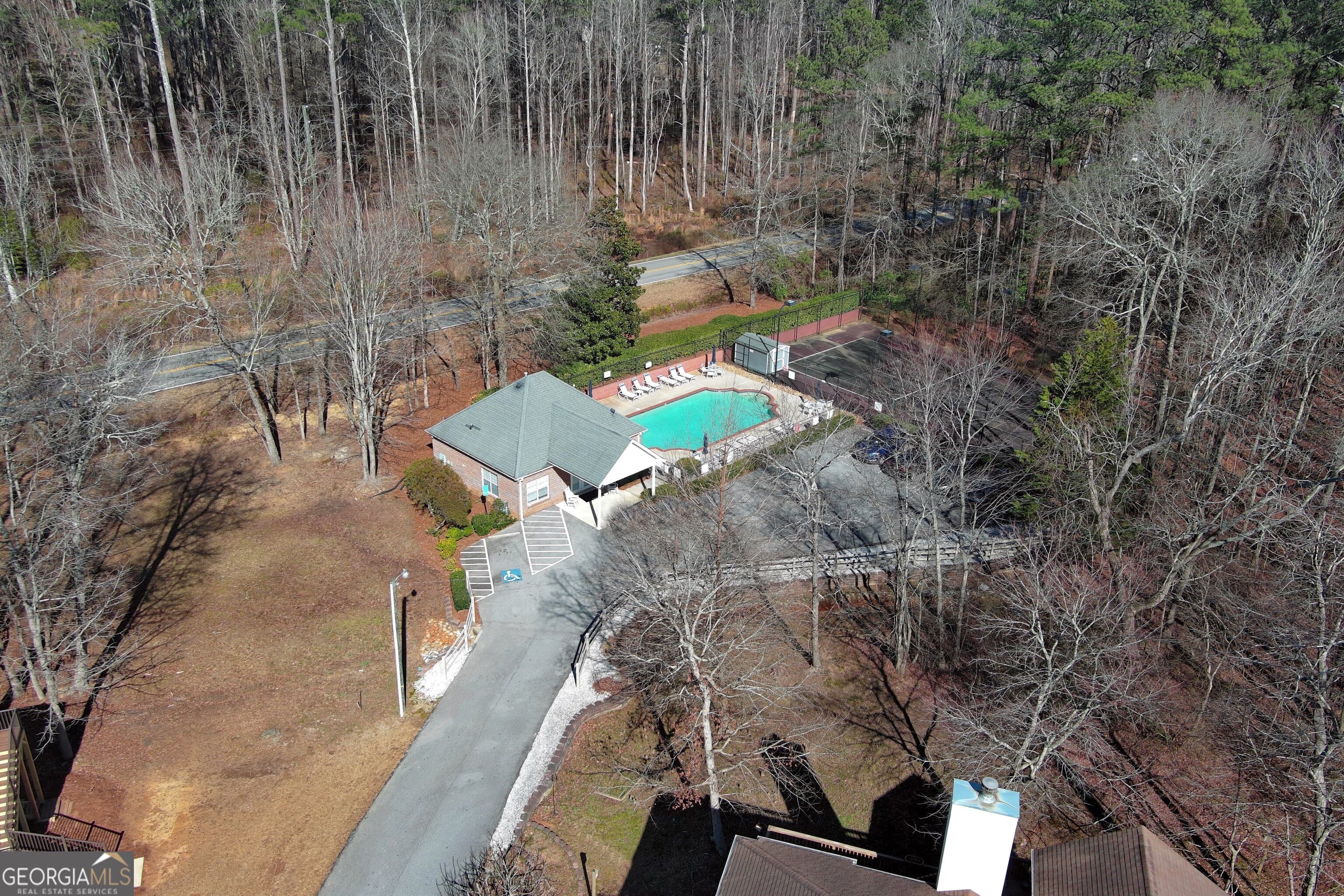 1126 Strath Clyde Way — photo 36