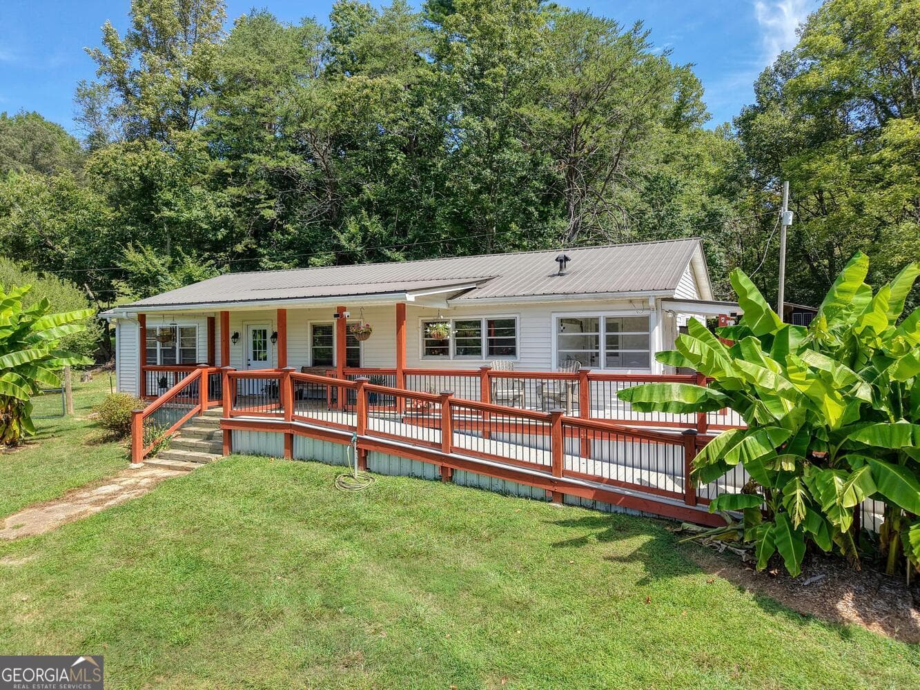 729 Collins Rd — photo 1