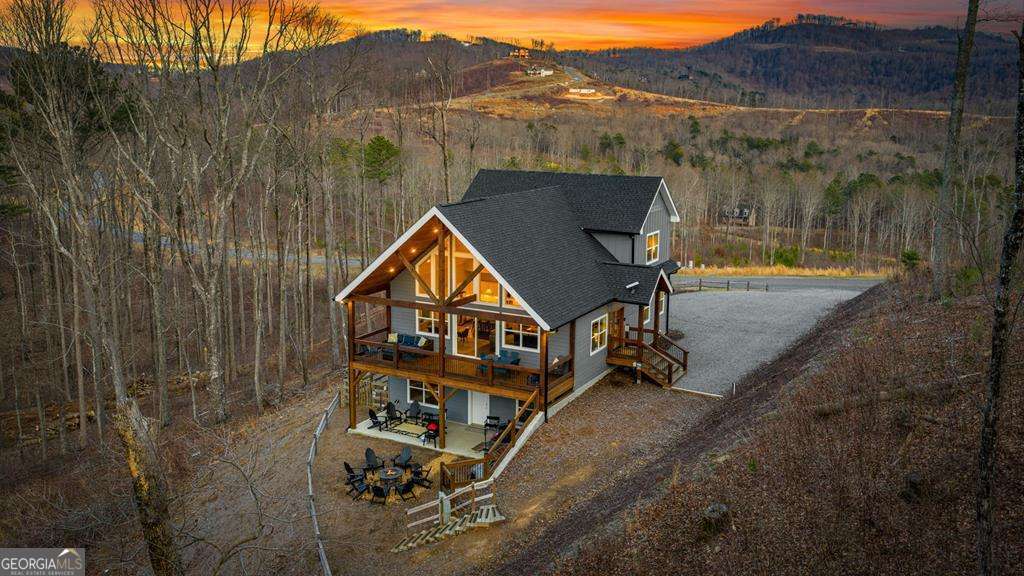 1016 Twisted Oak Rd — photo 1