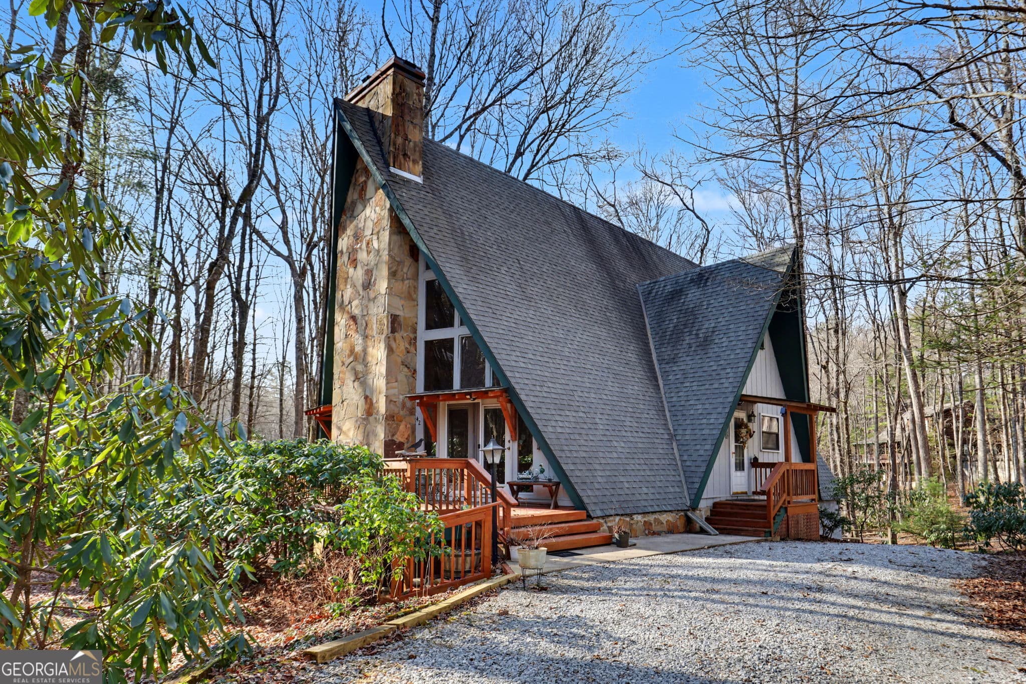 42 Lost Valley Dr — photo 1