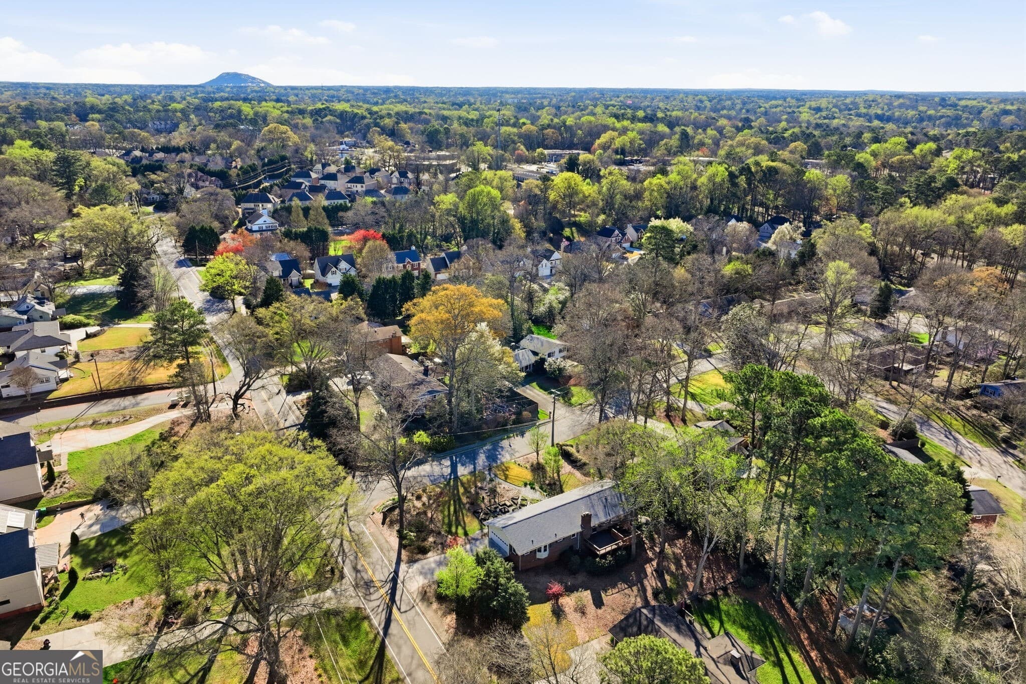 3024 Country Squire Ln — photo 40