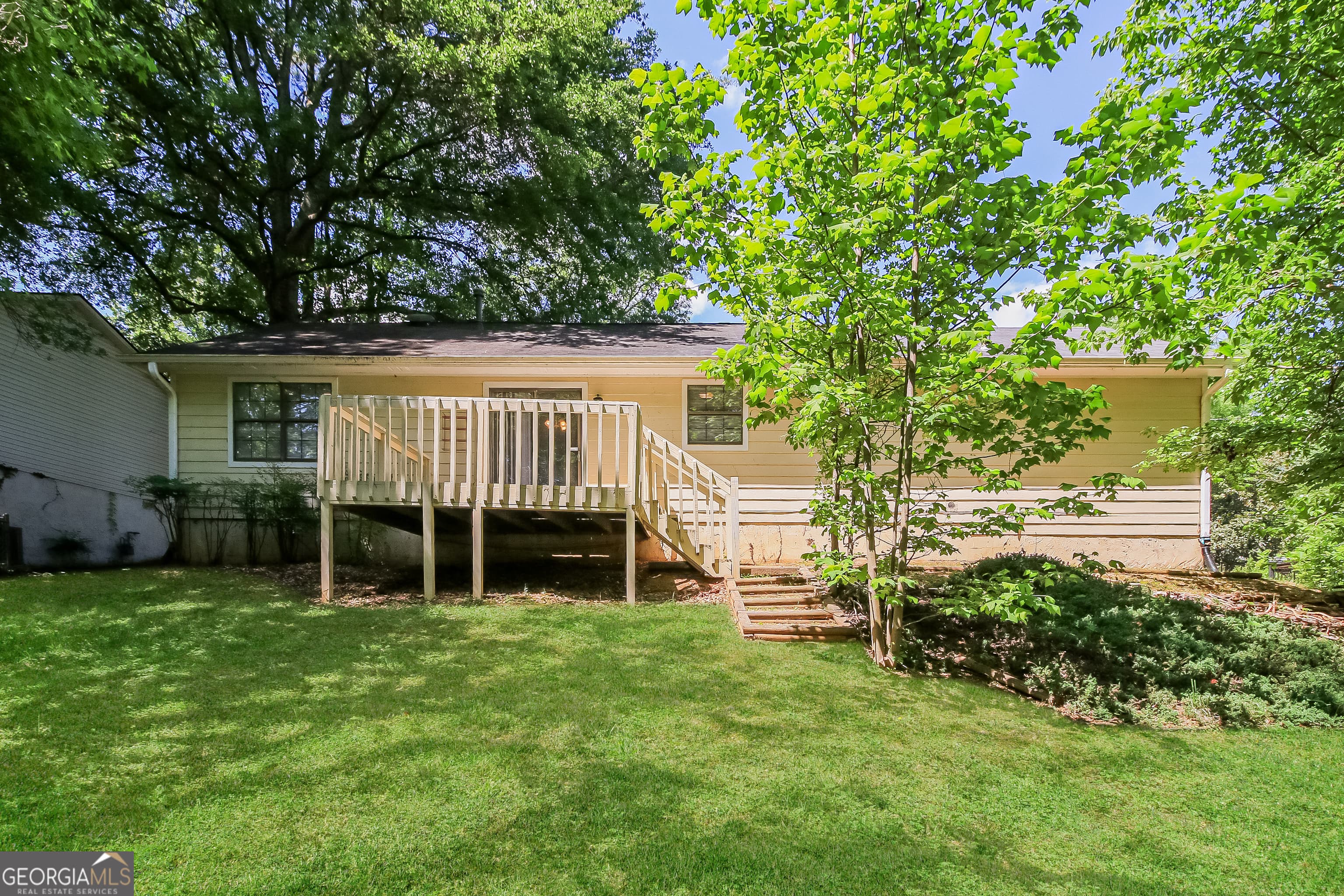 164 Adrian Dr — photo 16